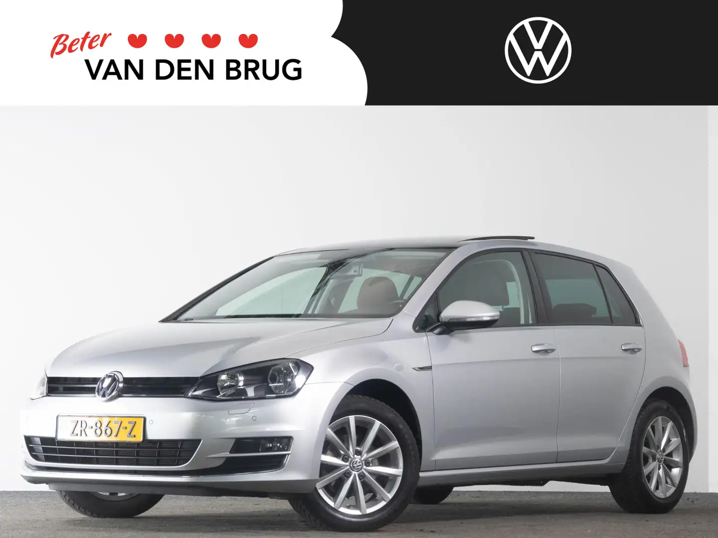 Volkswagen Golf 1.2 TSI 110 PK Edition | Panoramadak | Stoelverwar Grijs - 1
