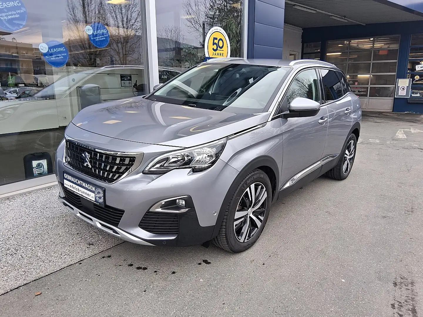 Peugeot 3008 1,2 PureTech 130 S&S EAT6 Allure Silber - 1