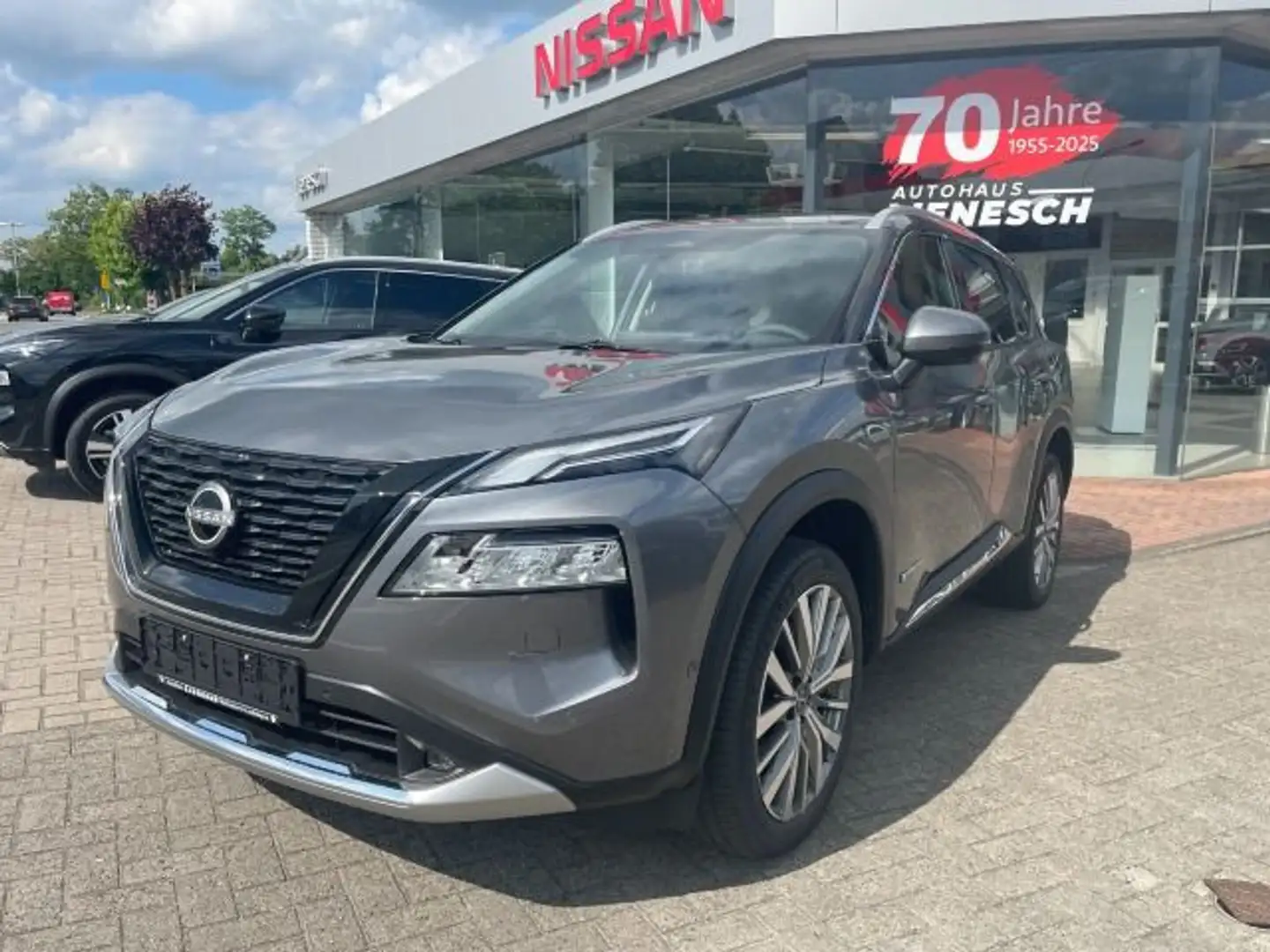 Nissan X-Trail e-4orce Tekna 20"/HUD/CarPlay/360°Kamera Grijs - 2