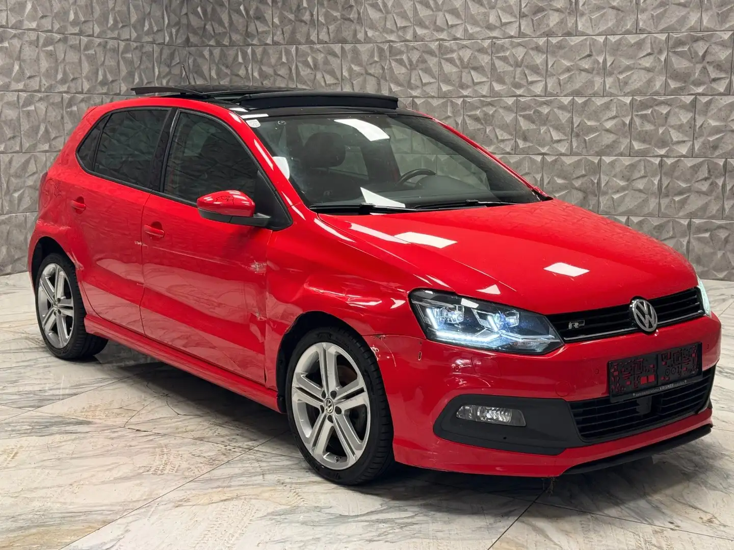 Volkswagen Polo V Highline R-Line * Panorama-Navi-Kamera * Rot - 1