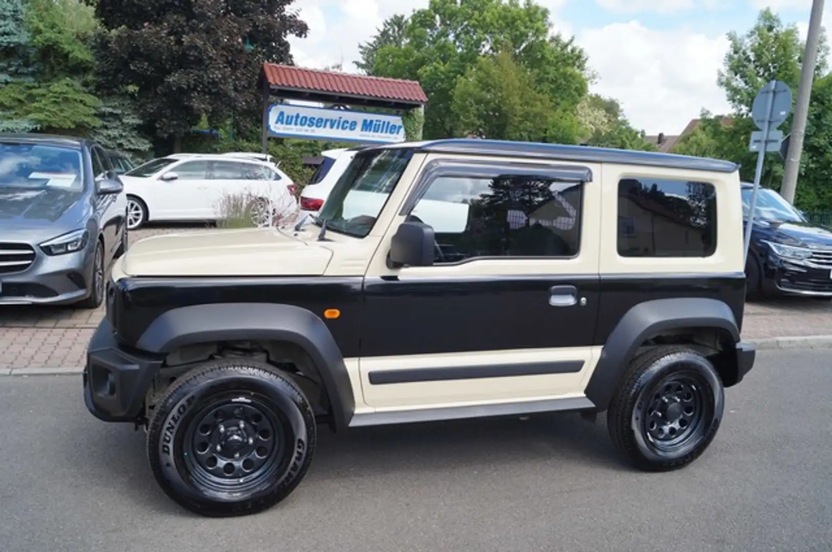 Suzuki Jimny 4x4 -Klima-Spurh.-Abstand-Trenngitter uvm. Zwart - 2