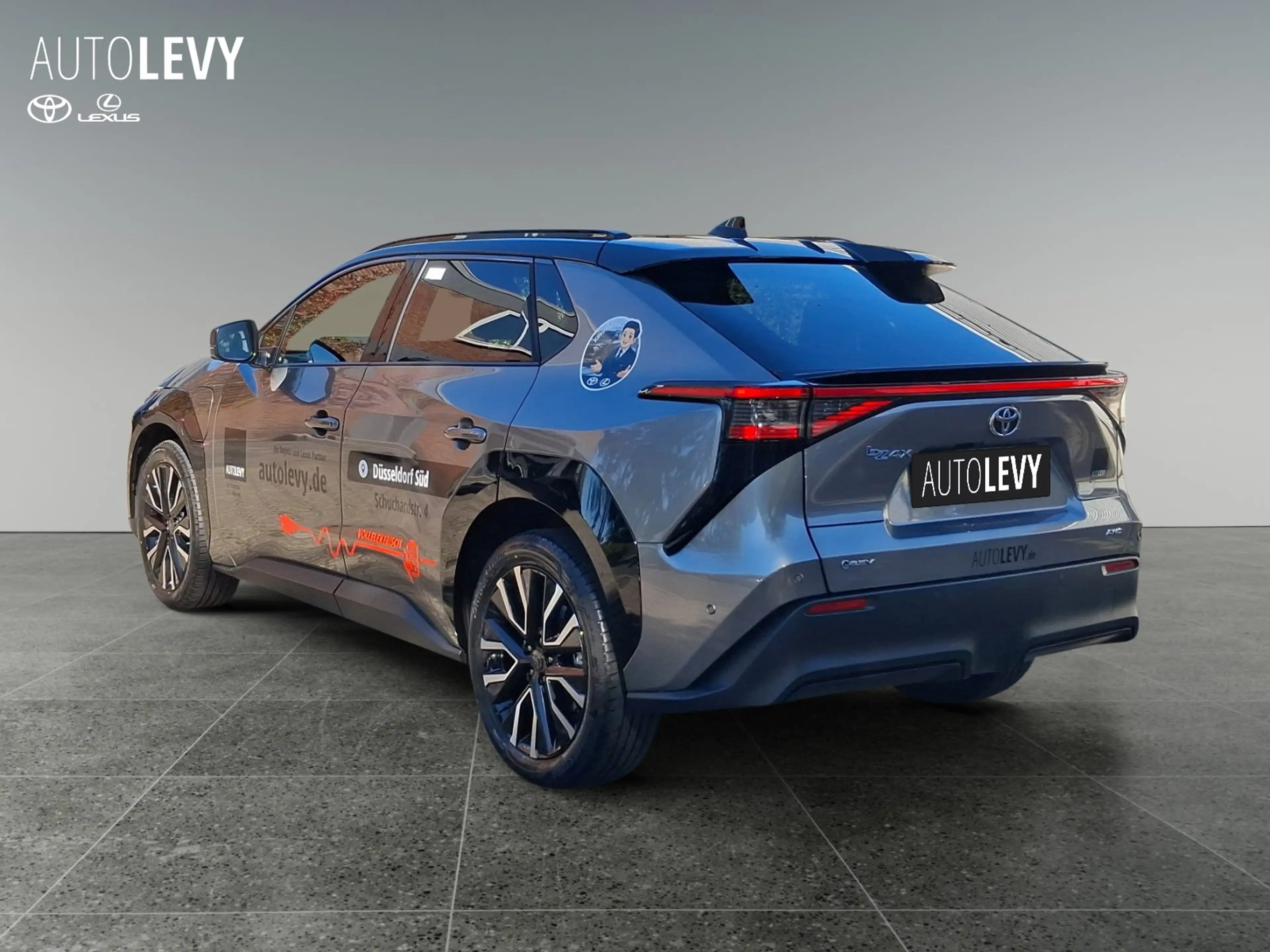 Toyota bZ4X Lounge electric Panorama/ JBL/AWD — photo 4