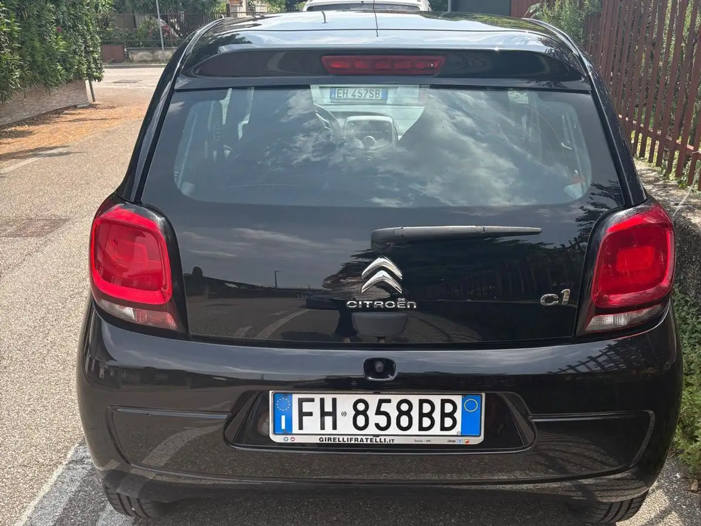 Citroen C1 C1 II 2014 3p 1.0 vti Feel E6 Fekete - 2