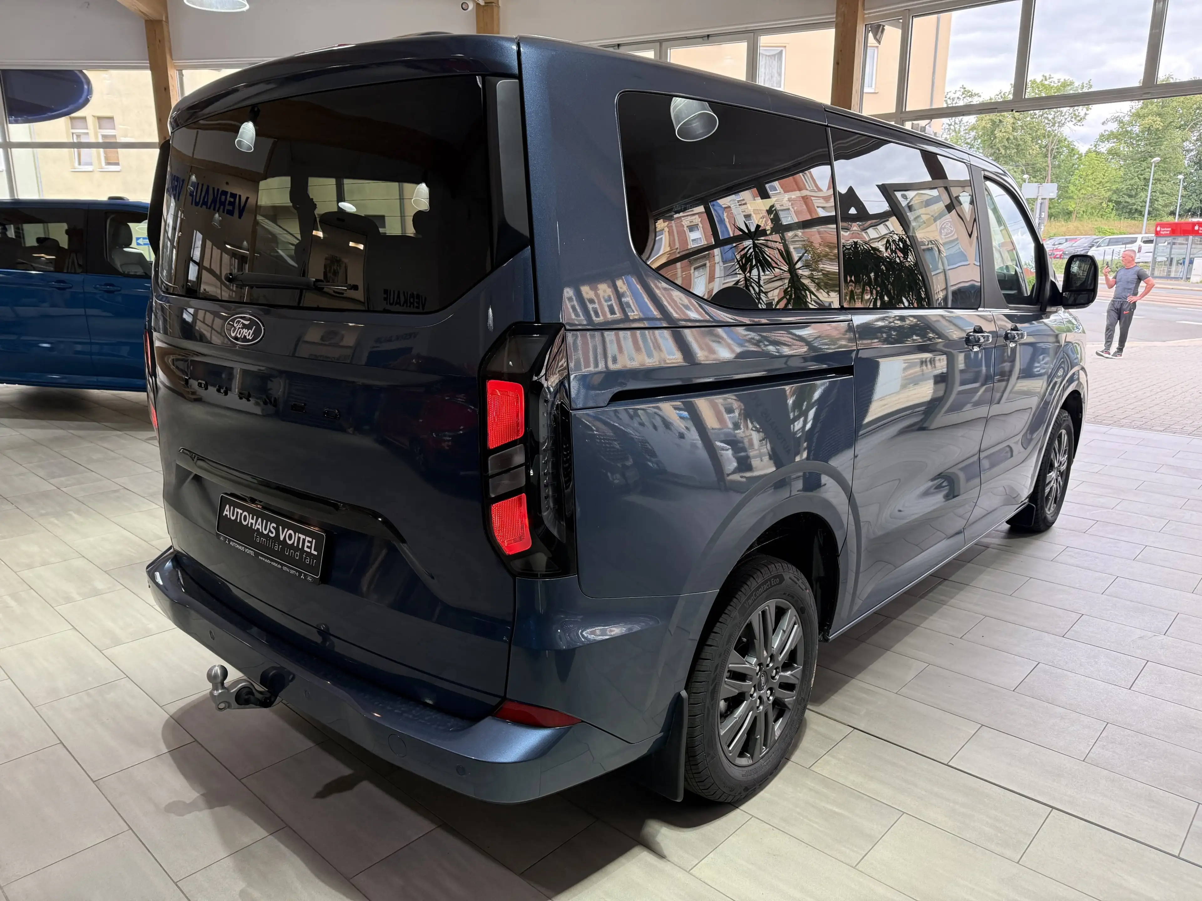 Ford Tourneo Custom Titanium L1 3-Zonen-Klima / AGR-Sitze — photo 5