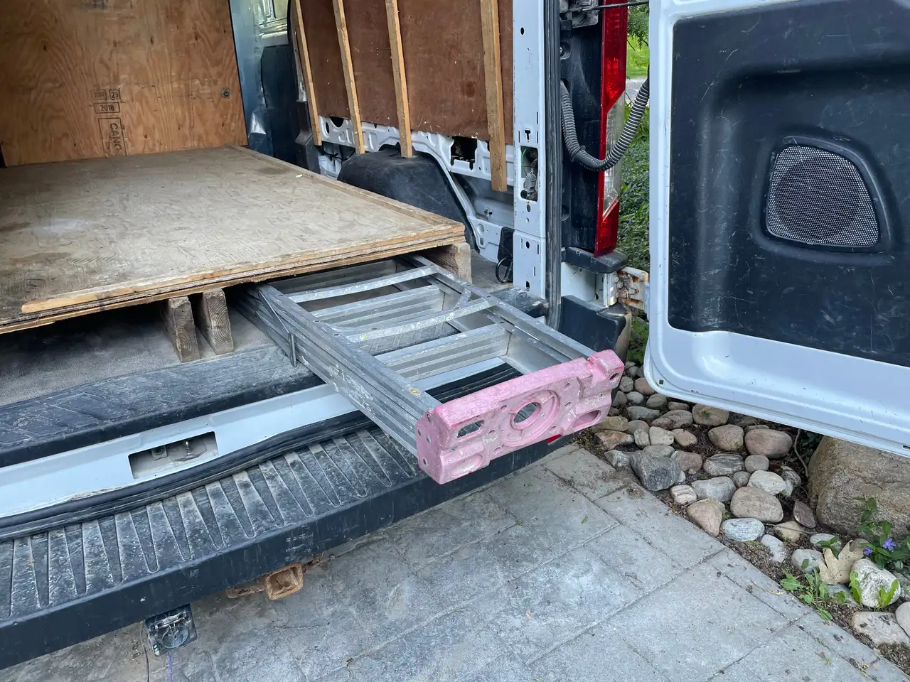 Ford Transit Cargo Van снимка Ford Transit Cargo Van