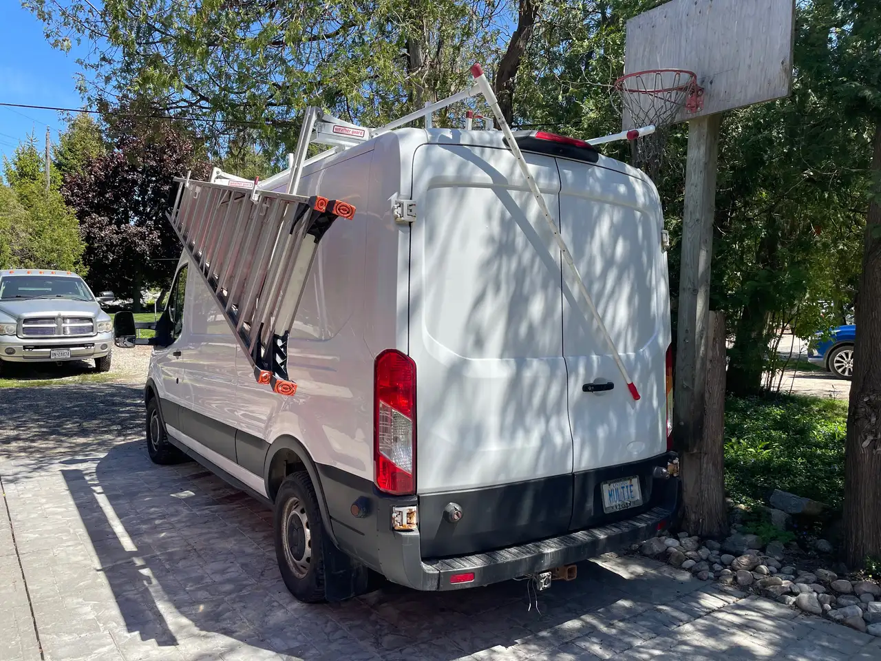 Ford Transit Cargo Van снимка Ford Transit Cargo Van