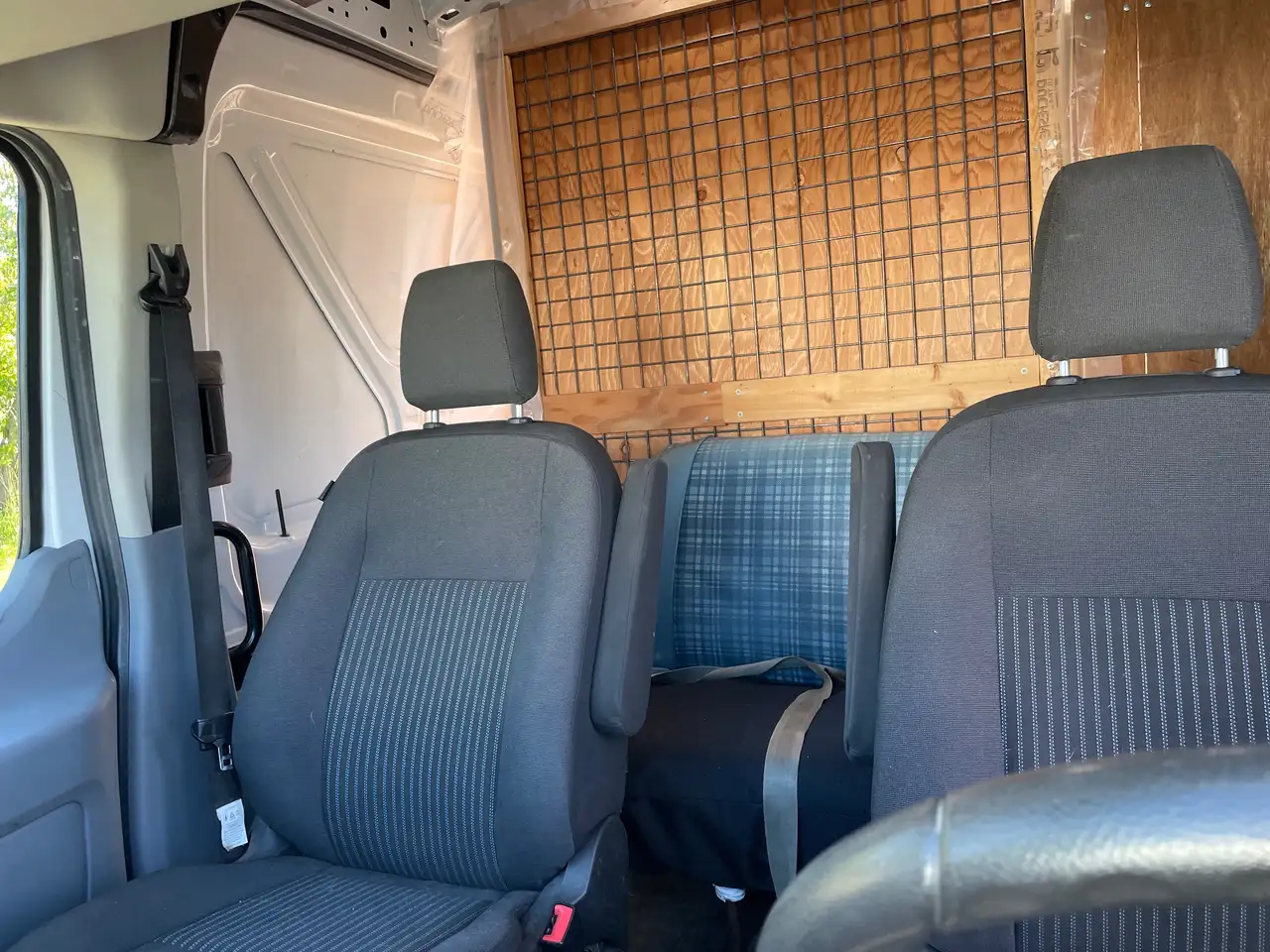 Ford Transit Cargo Van снимка Ford Transit Cargo Van