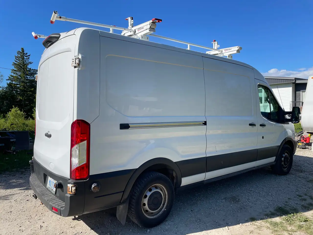 Ford Transit Cargo Van снимка Ford Transit Cargo Van