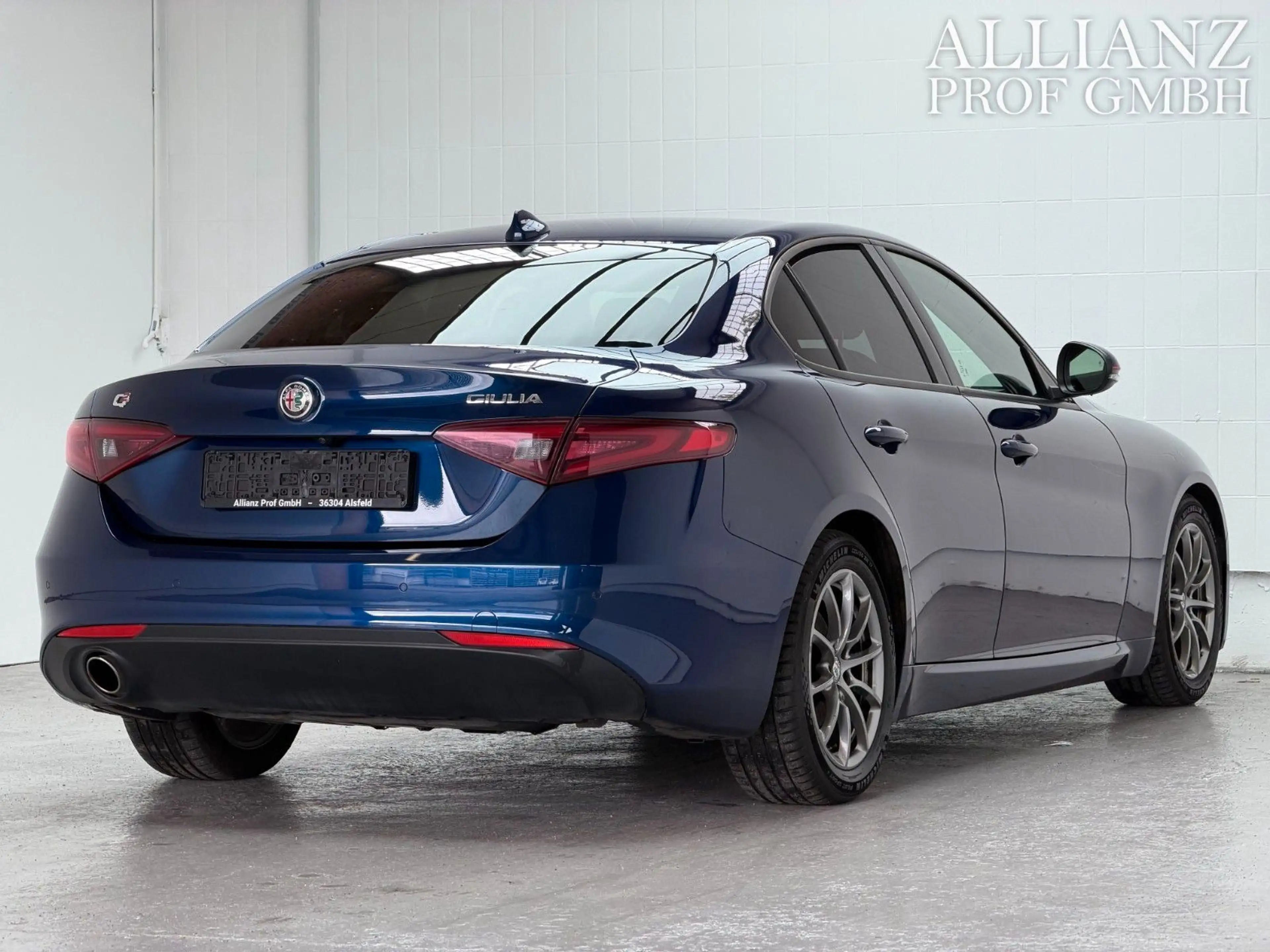 Alfa Romeo Giulia Super 2.2 LED Tempomat 2-Zonen Kamera — photo 4