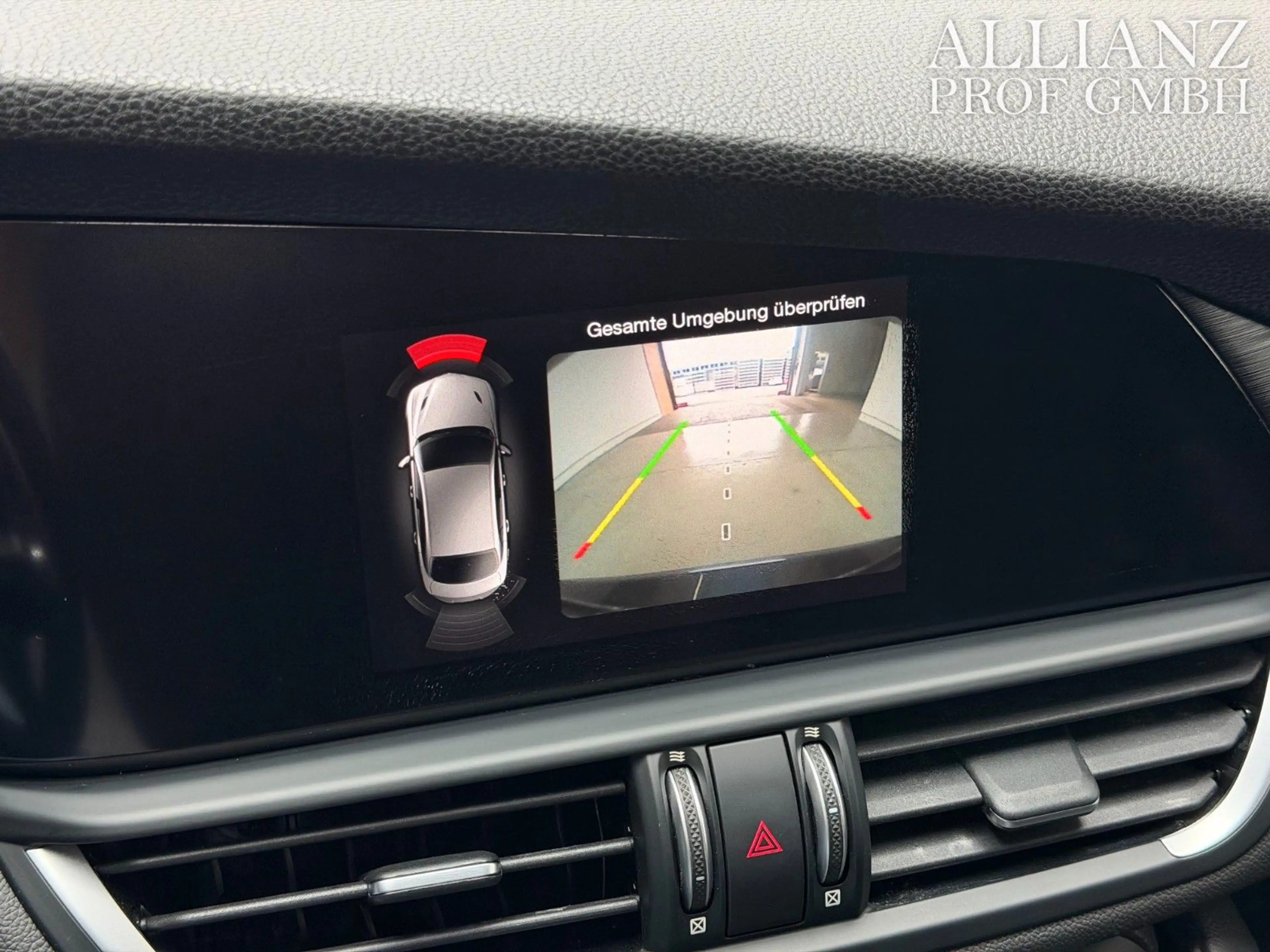 Alfa Romeo Giulia Super 2.2 LED Tempomat 2-Zonen Kamera — photo 13