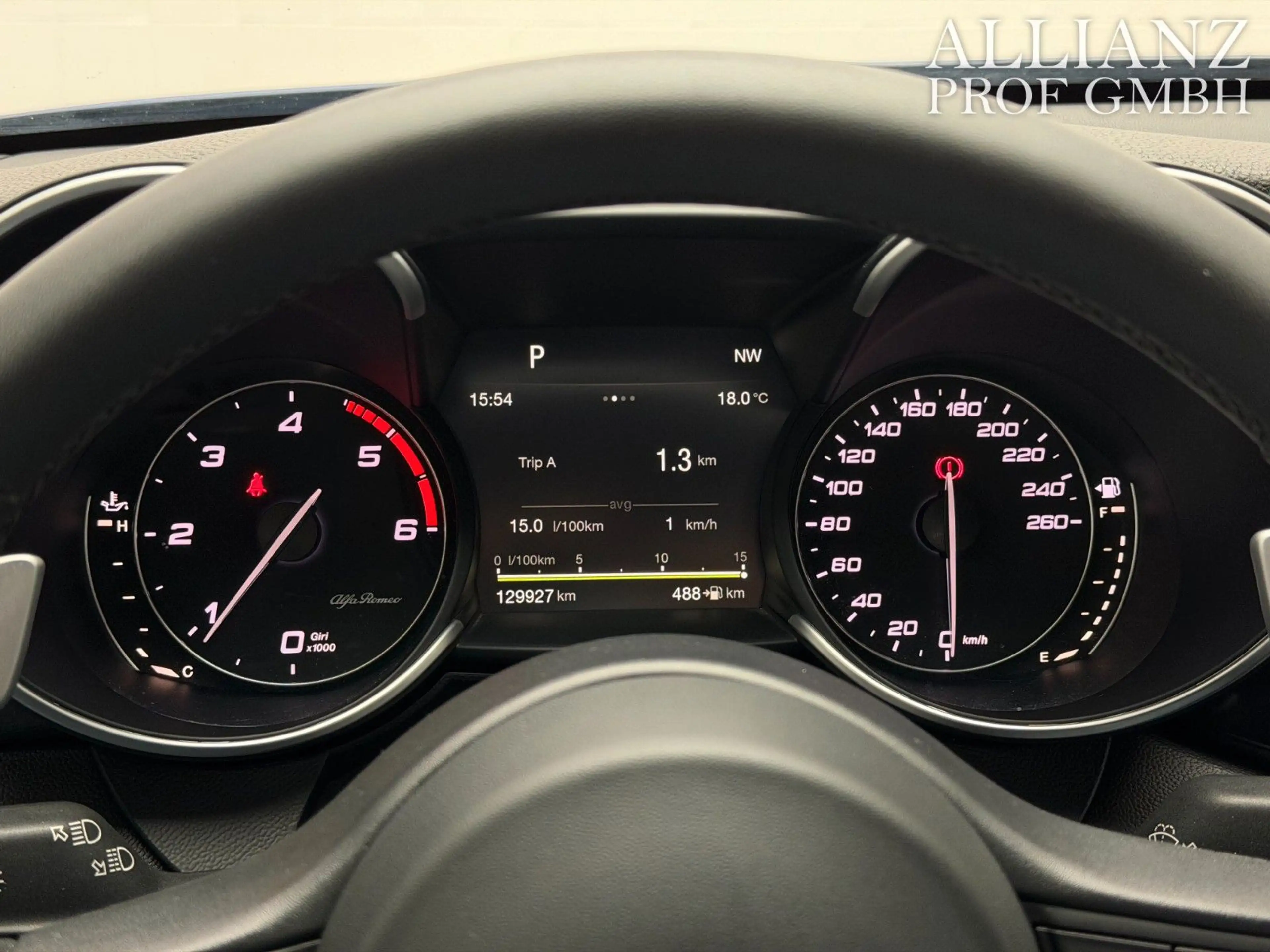 Alfa Romeo Giulia Super 2.2 LED Tempomat 2-Zonen Kamera — photo 10