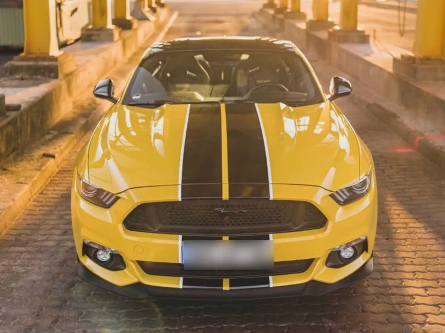 Ford Mustang Mustang 5.0 Ti-VCT V8 Aut. GT Yellow - 2