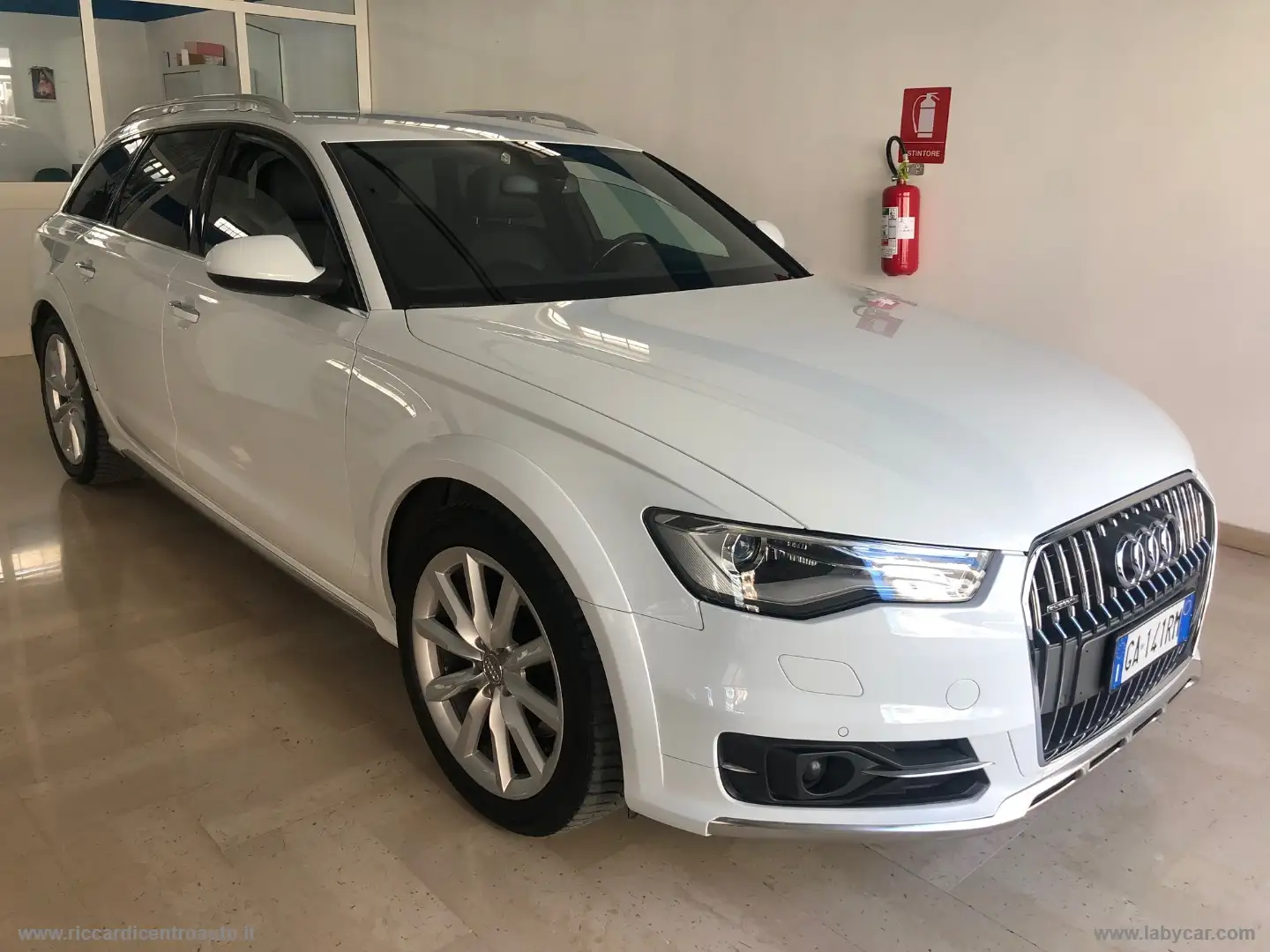 Audi A6 allroad 3.0 TDI 218CV S tr. Bus. Plus Weiß - 2
