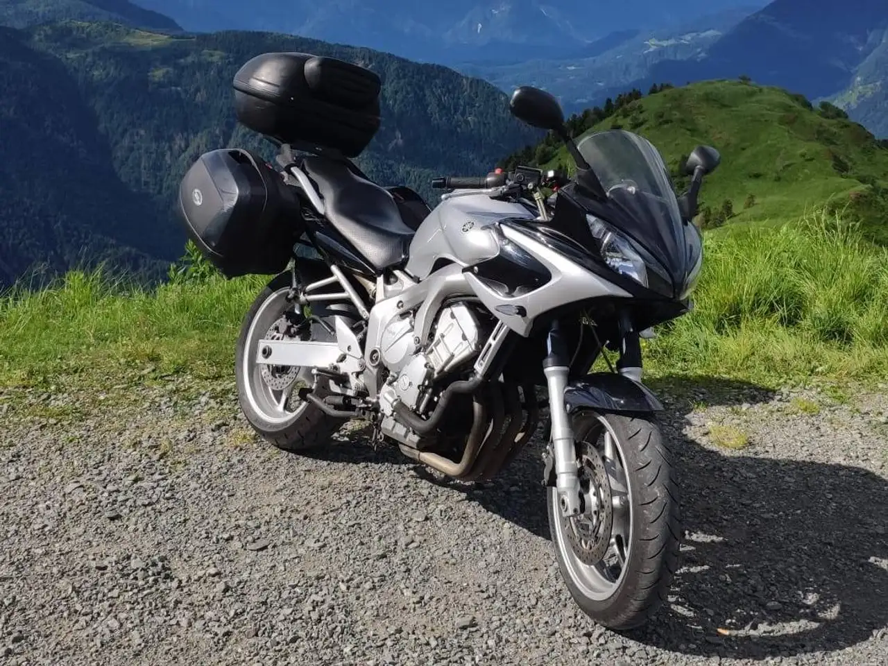 Yamaha FZ 6
