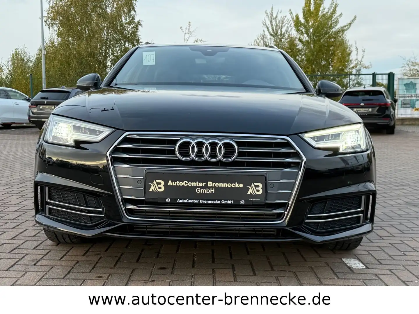 Audi A4 Avant Sport Ultra*S-Line*8-fach bereift* Noir - 2