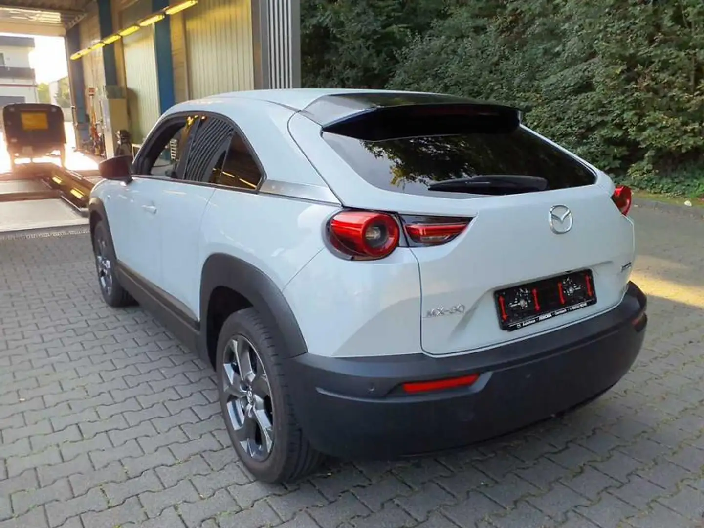 Mazda MX-30 EV AdVantage 3 Phasig Matrix, Kamera, PDC, SHZ Weiß - 2