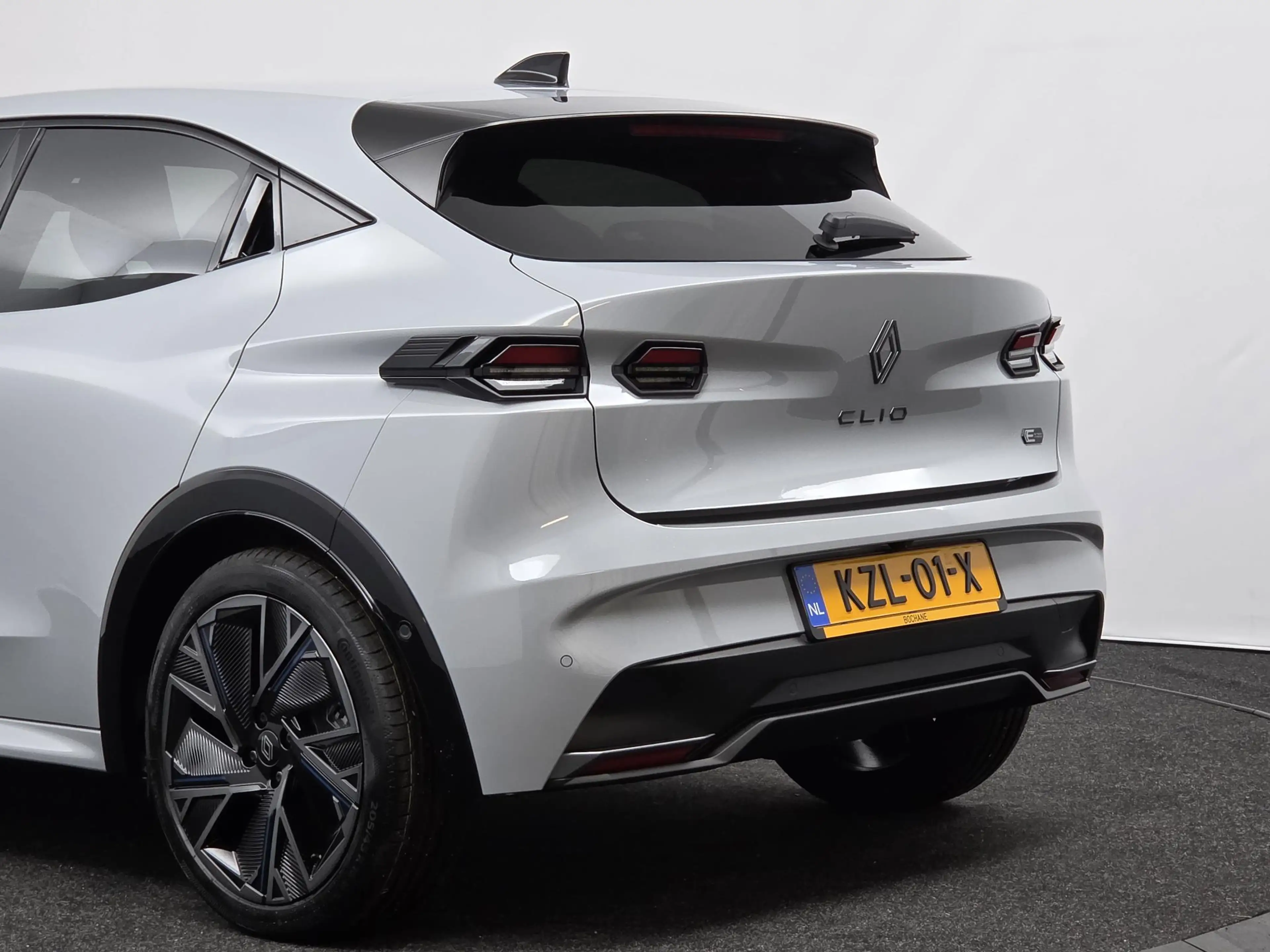 Renault Clio 1.8 Hybrid 160 esprit Alpine | Demo | Pack Winter — photo 44