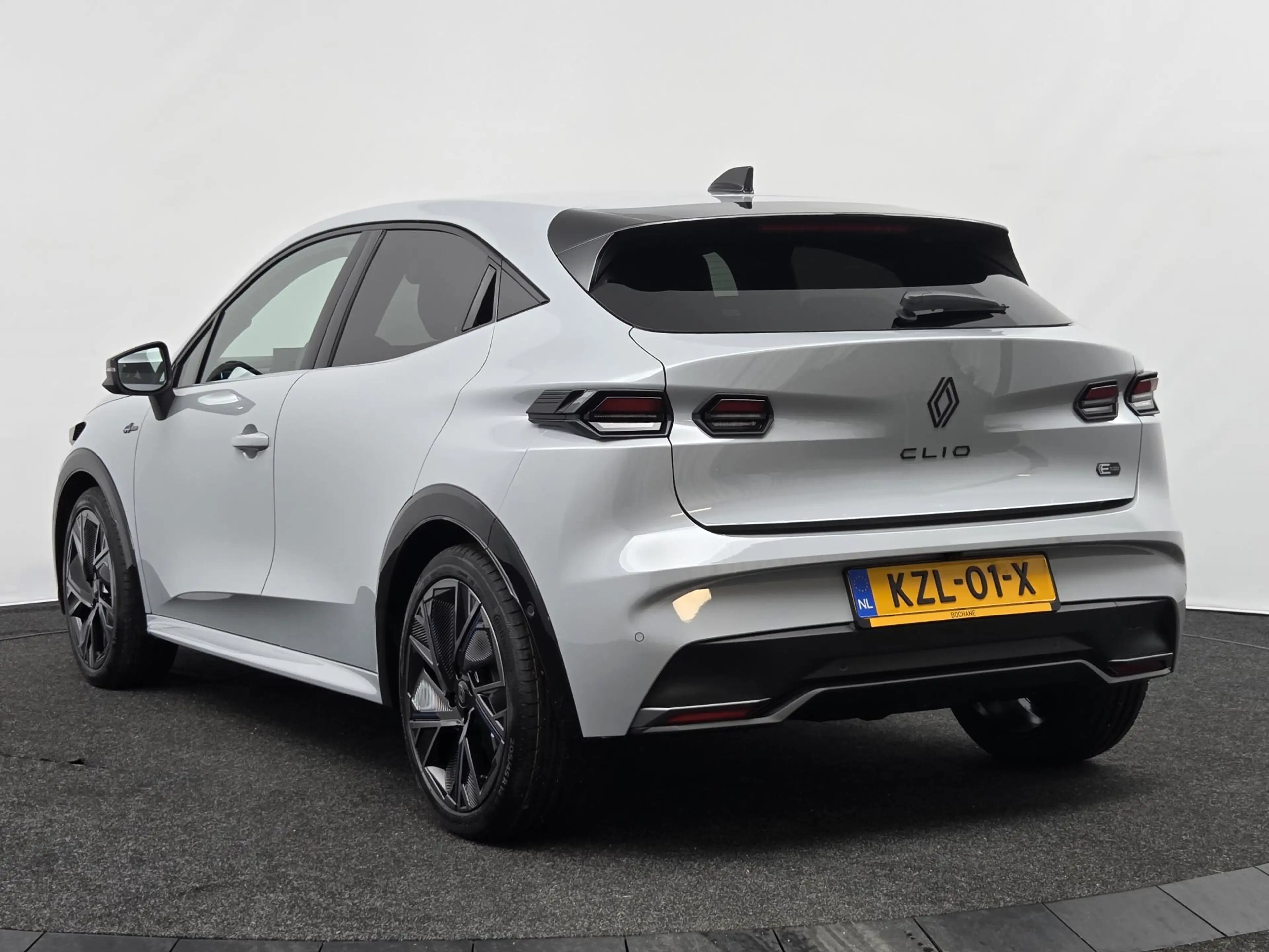 Renault Clio 1.8 Hybrid 160 esprit Alpine | Demo | Pack Winter — photo 6
