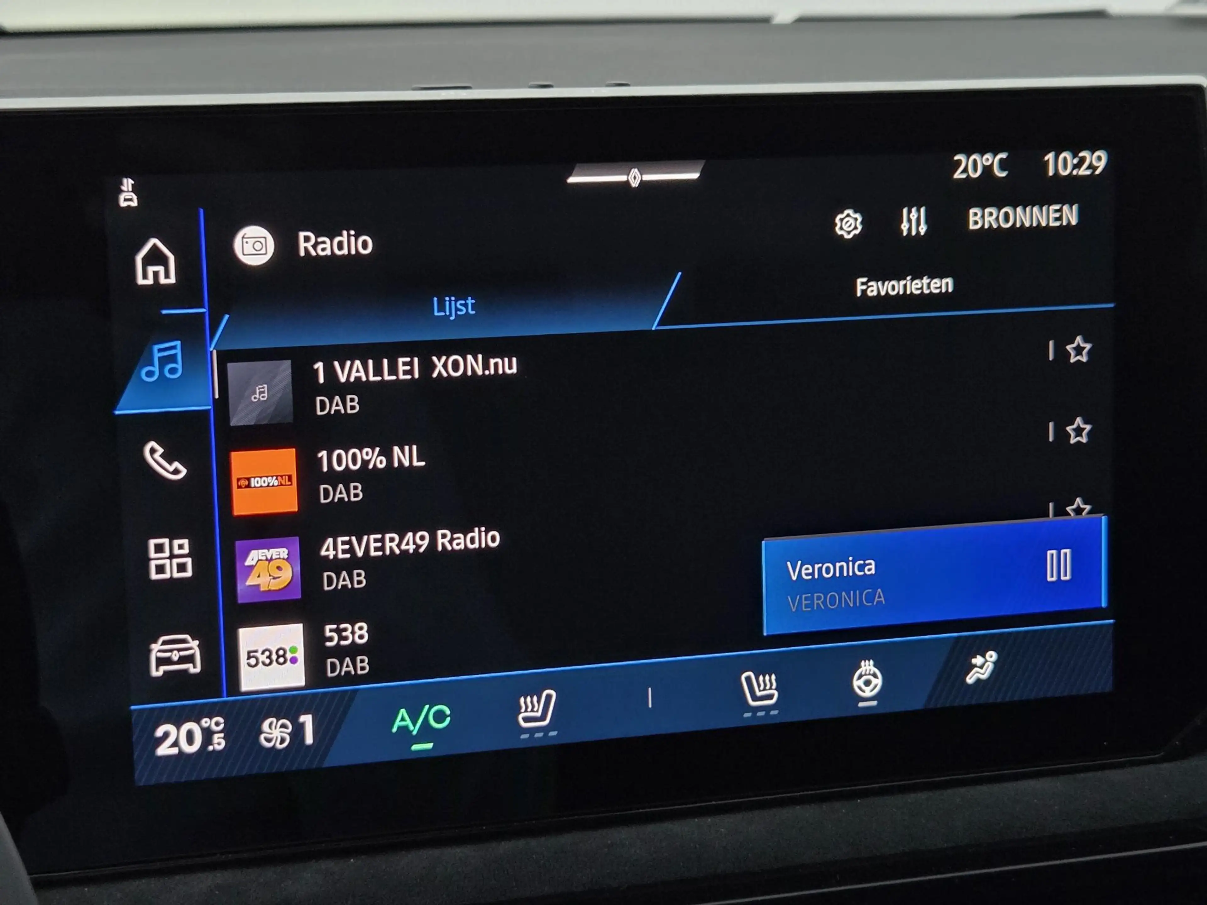 Renault Clio 1.8 Hybrid 160 esprit Alpine | Demo | Pack Winter — photo 27