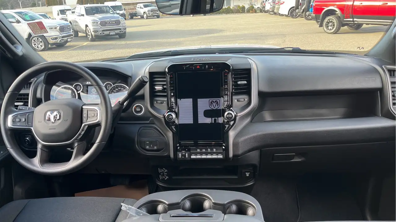 RAM 3500 снимка RAM 3500