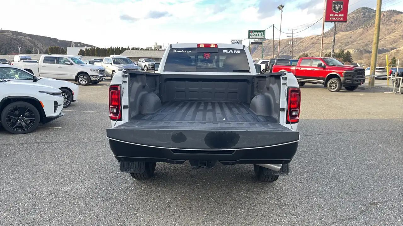 RAM 3500 снимка RAM 3500