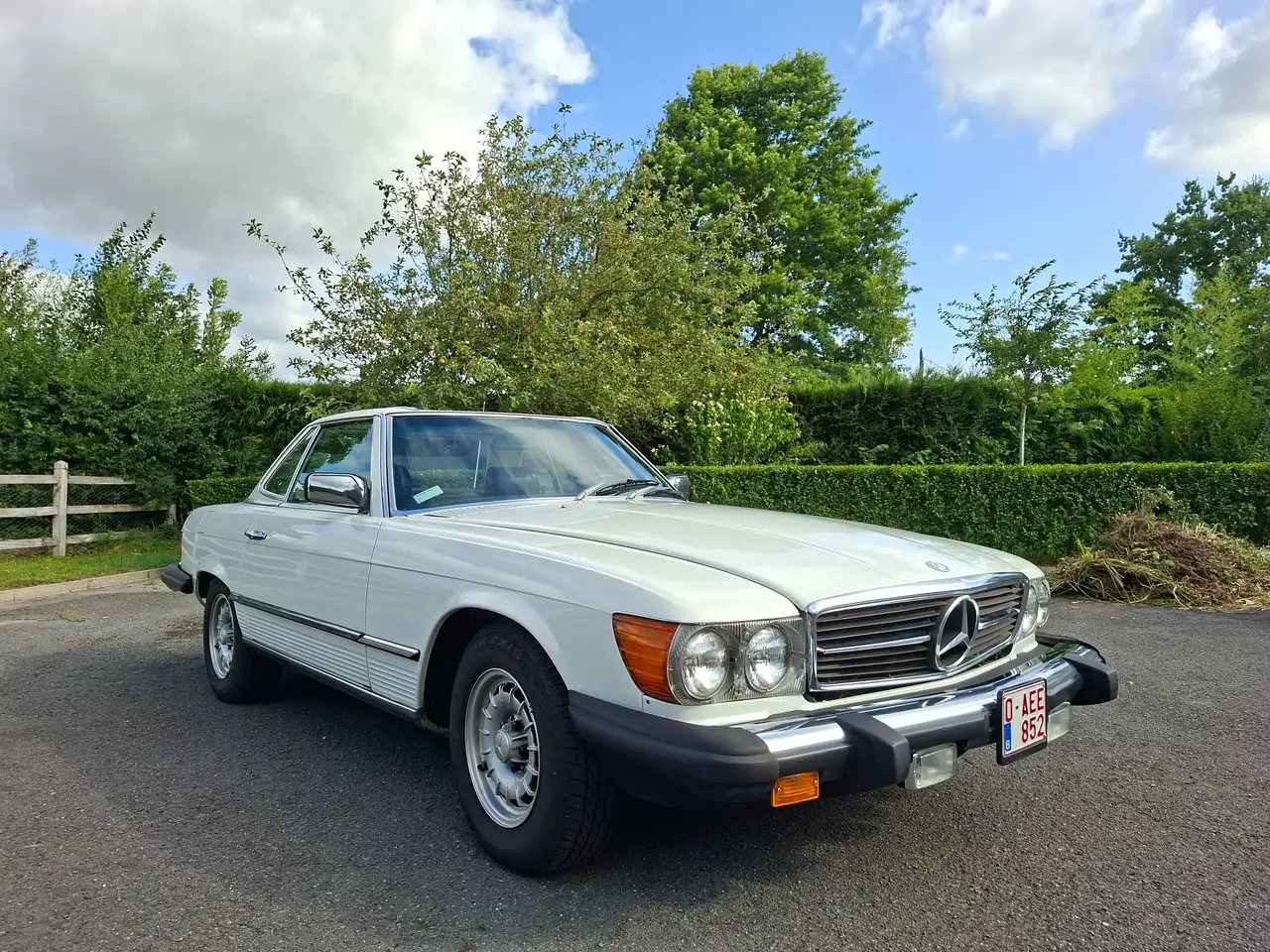 Mercedes-Benz SL 450 w107, foto 2