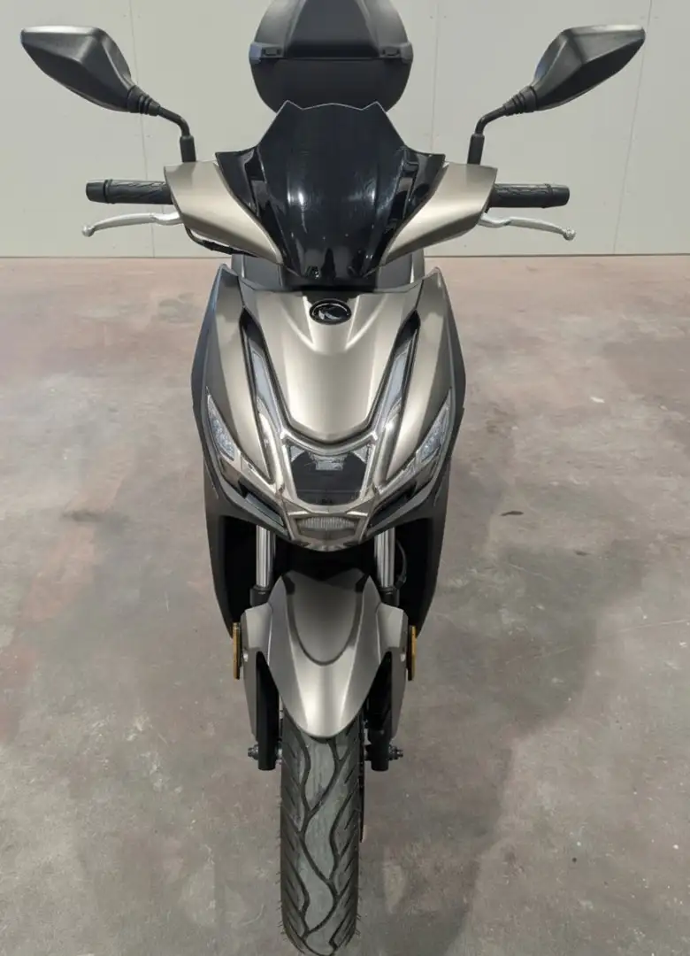 Kymco Agility 125 Kymco Agility S 125 MODELO ABS Marrón - 1