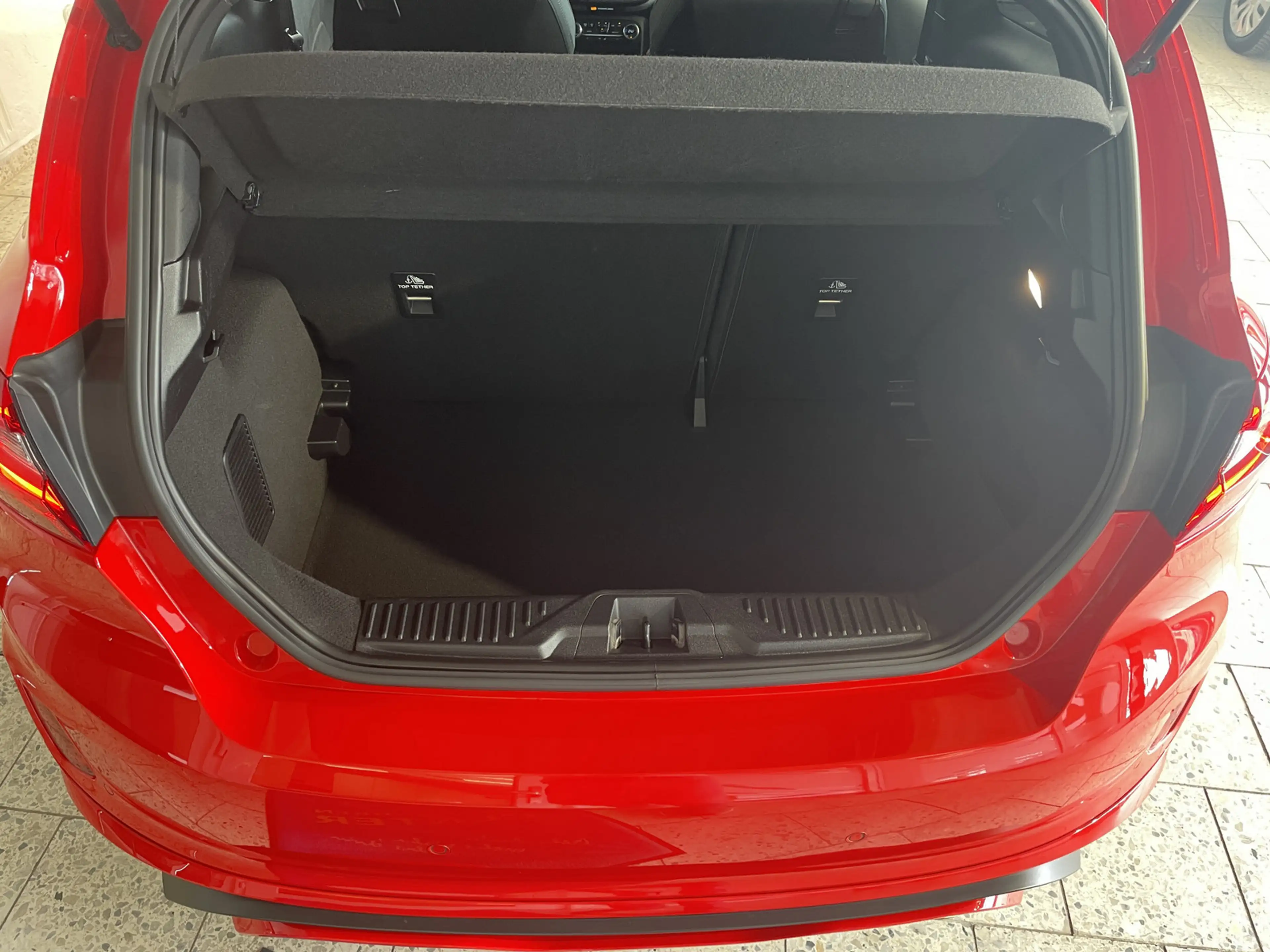 Ford Fiesta 1.5 EcoBoost ST PDC SHZ NAVI B&O LED — photo 14