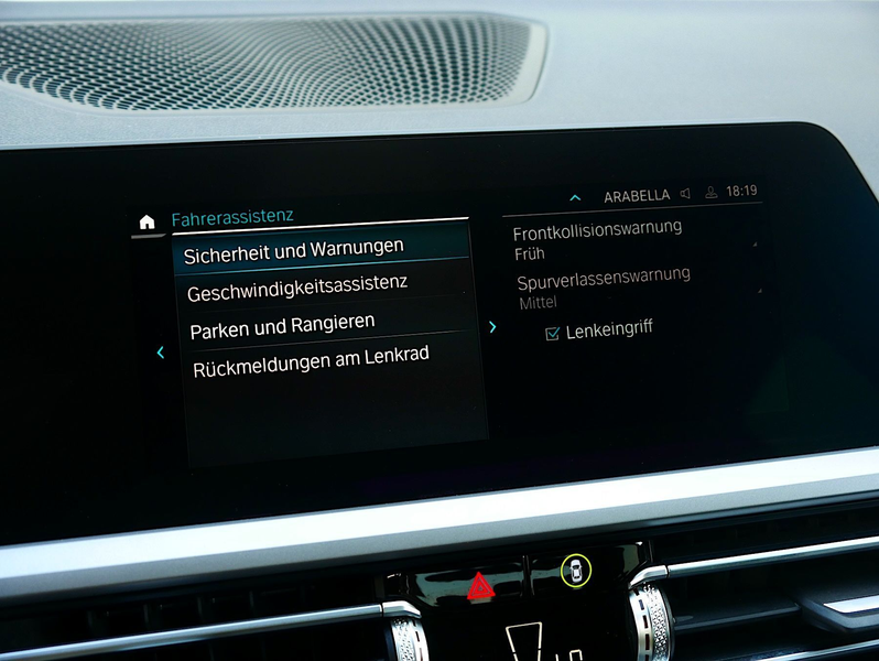BMW 330 G20 PHEV Aut. *Parkassistent & Live Cockpit Plus* — photo 15