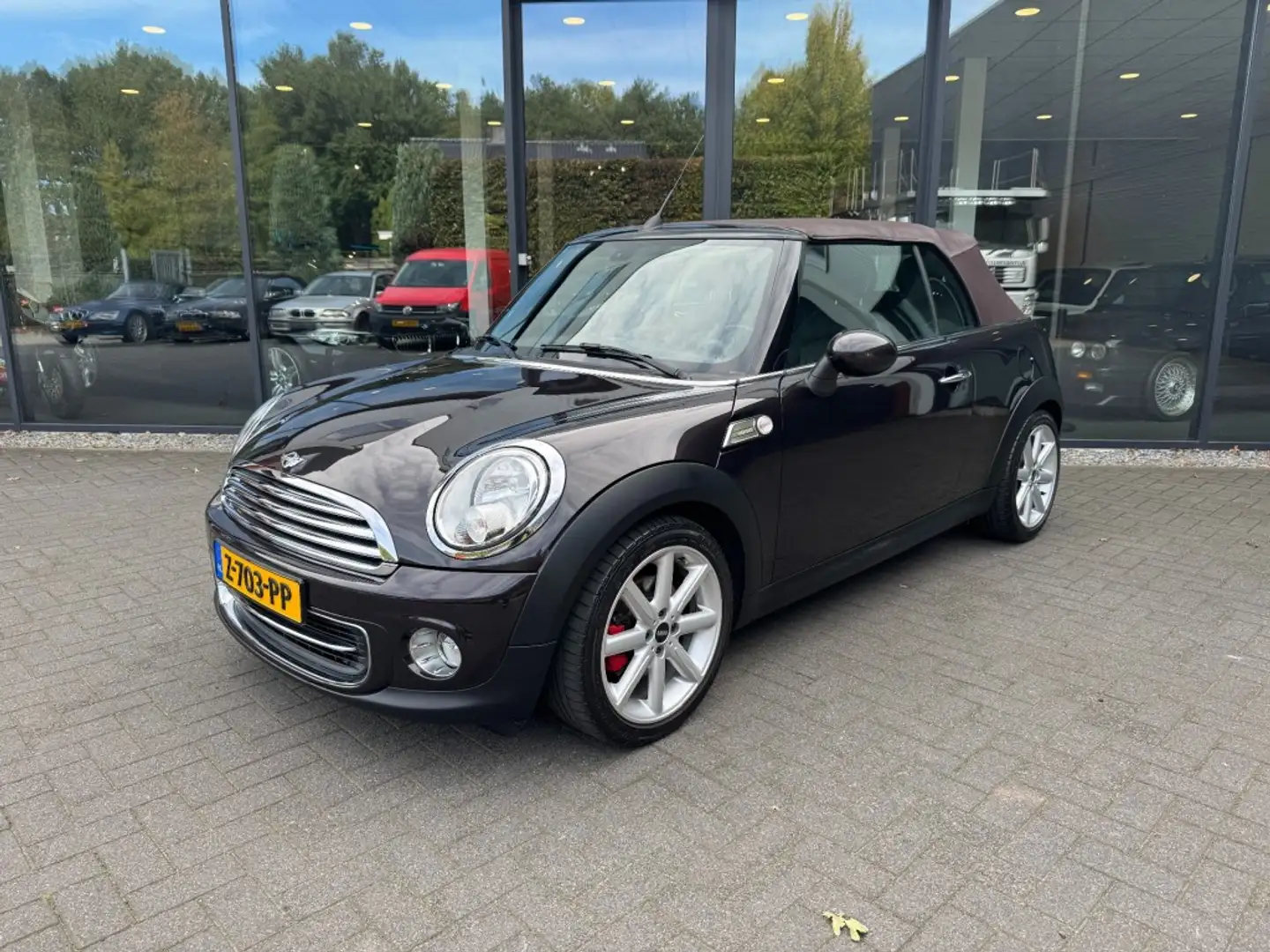 MINI Cooper Cabrio 1.6 Cooper Highgate,Leer,Carplay,Clima,Cruise,Stoe Braun - 1