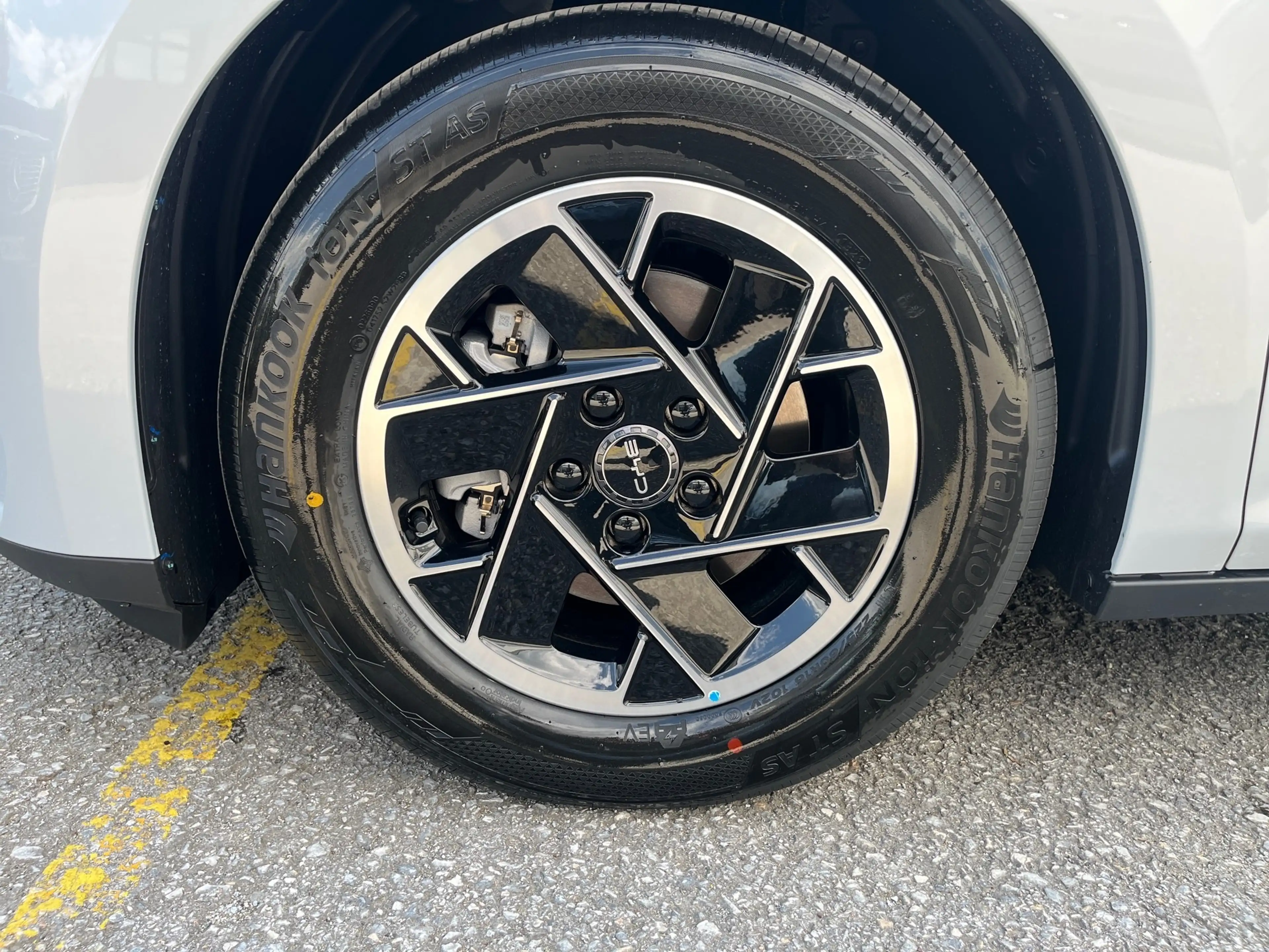 BYD Dolphin G DM-i Boost — photo 6