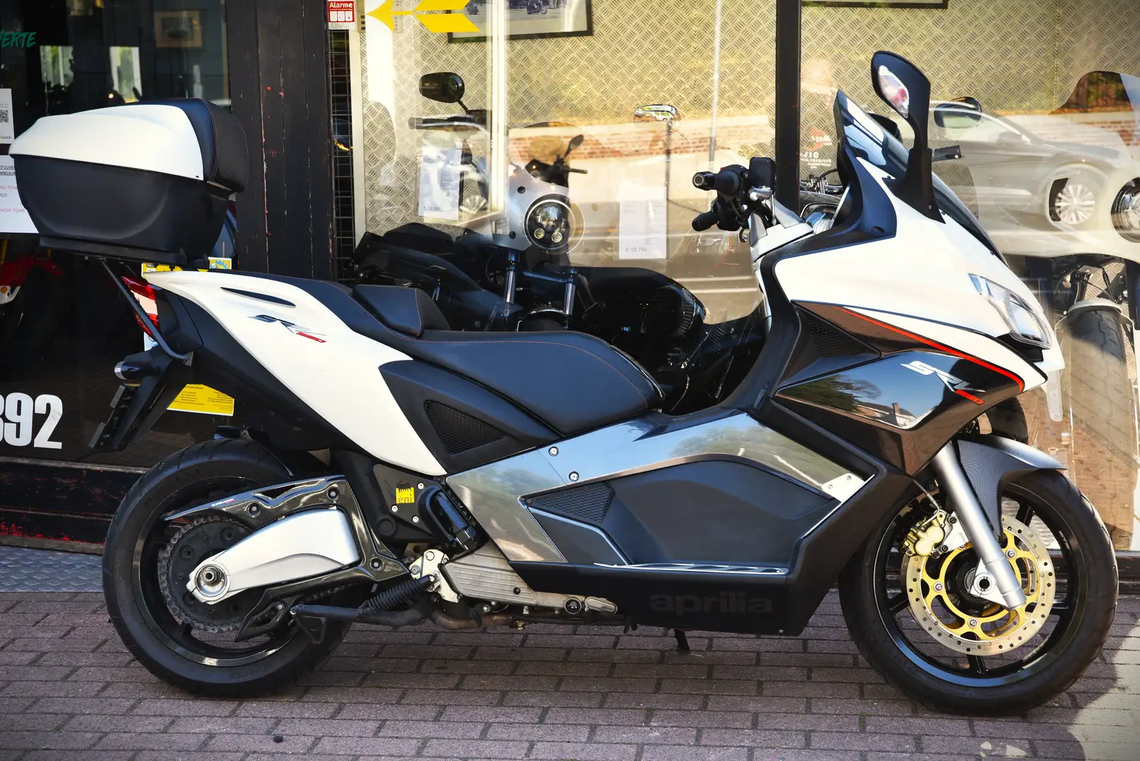Aprilia SRV 850 ***MOTO VERTE*** Bianco - 2