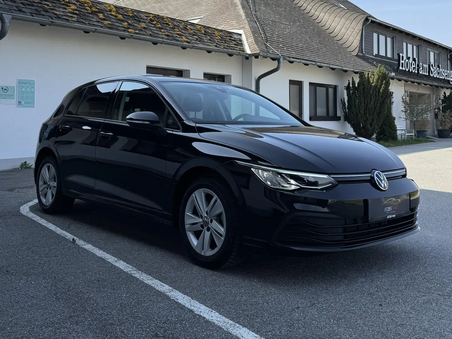 Volkswagen Golf Life Schwarz - 2