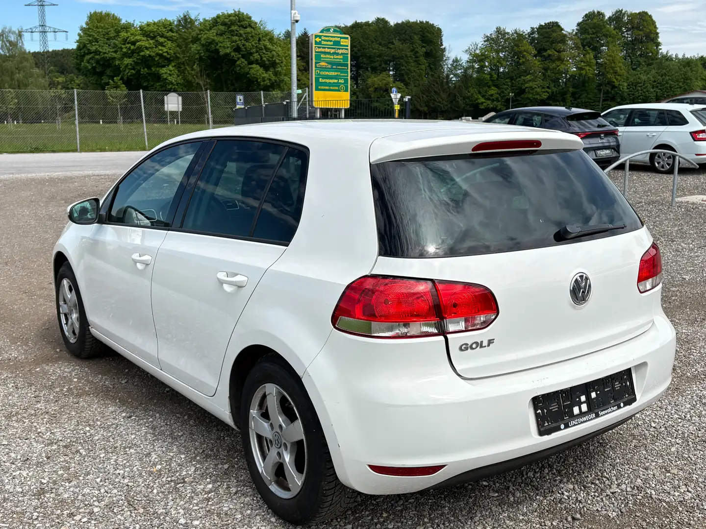 Volkswagen Golf Trendline*NUR AN EXPORT Weiß - 2