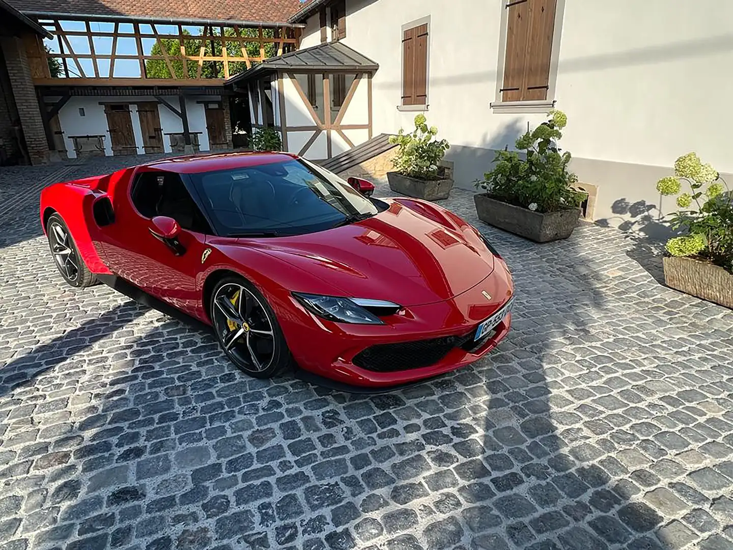 Ferrari 296 GTB Rosso - 1