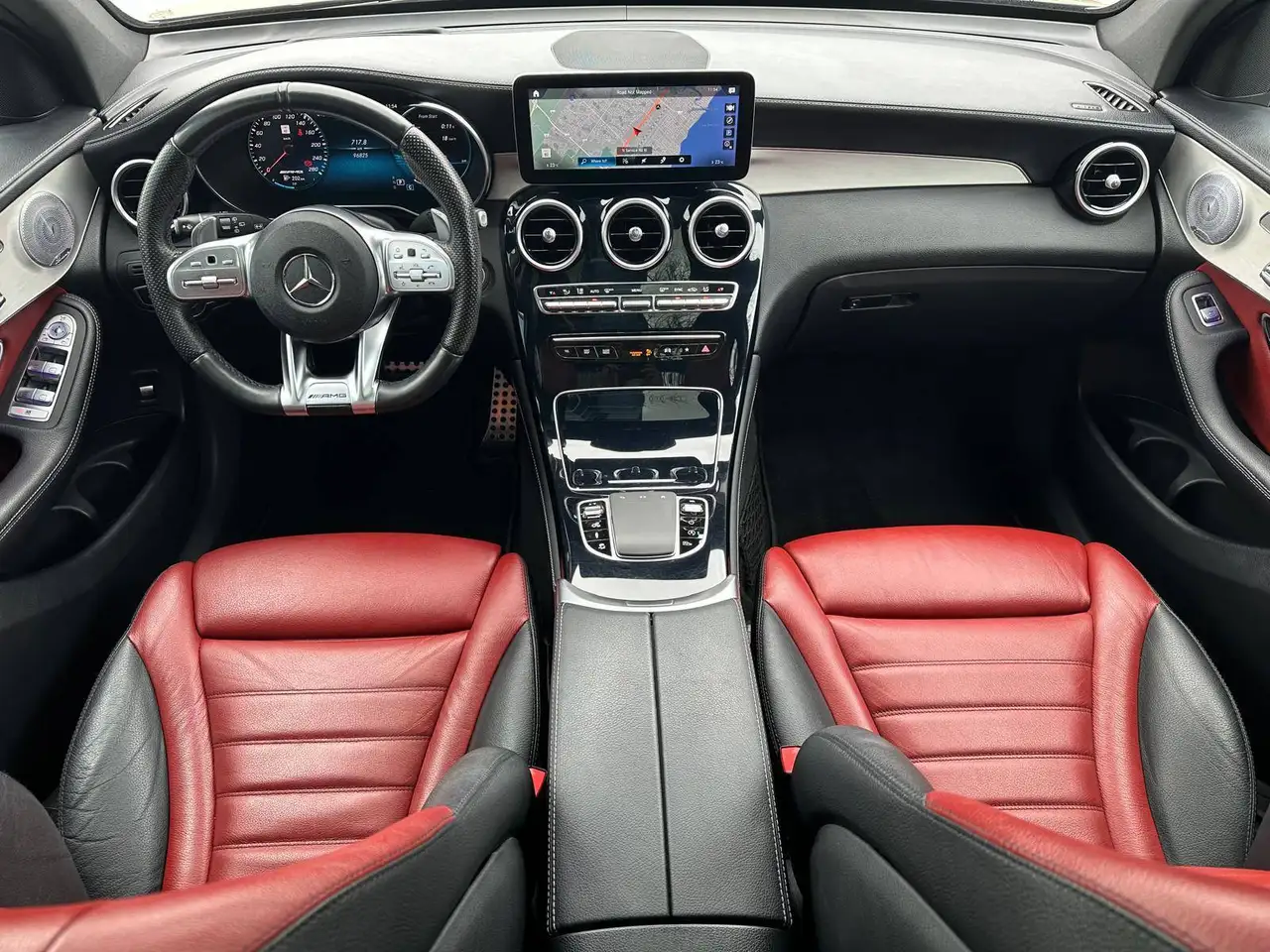 Mercedes-Benz GLC снимка Mercedes-Benz GLC