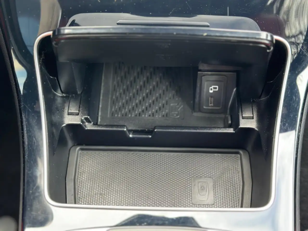 Mercedes-Benz GLC снимка Mercedes-Benz GLC