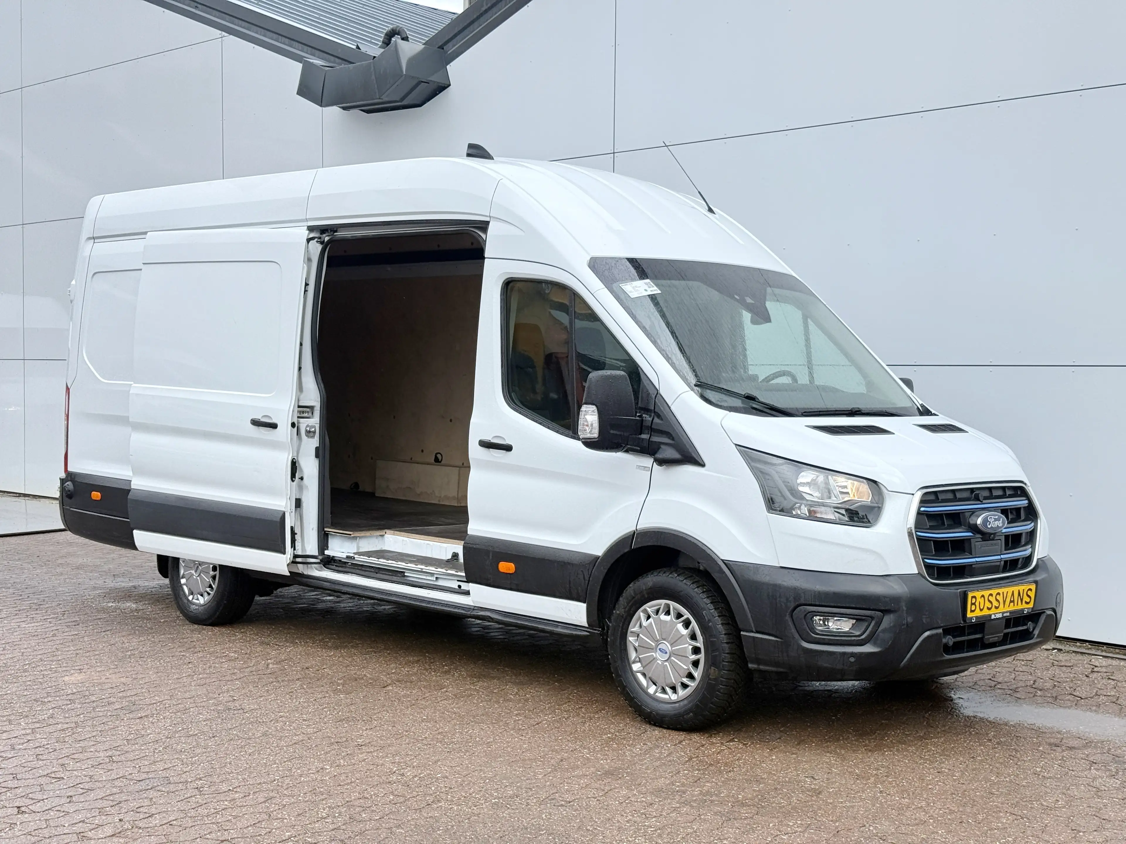 Ford E-Transit 68kWh 184PK L4H3 317km WLTP 94.9% (SOH) BEV Snella — photo 7