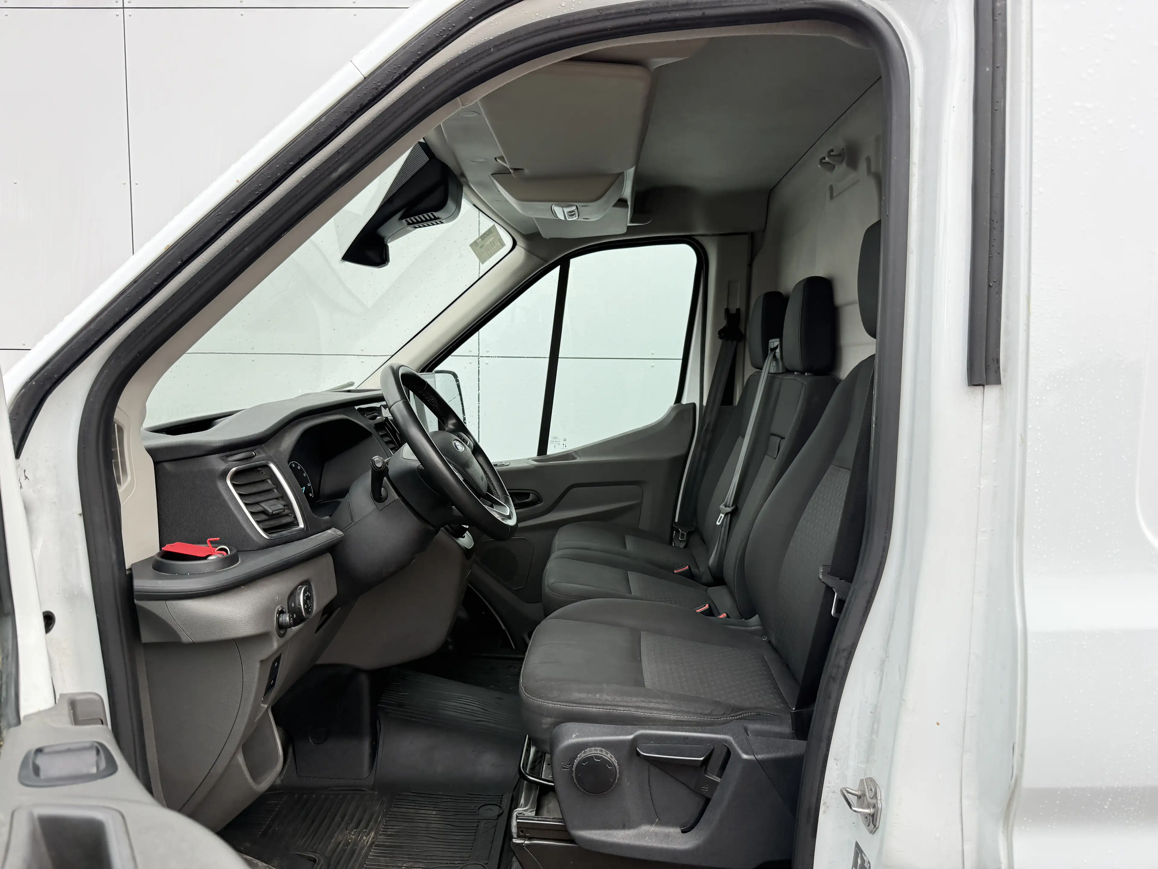 Ford E-Transit 68kWh 184PK L4H3 317km WLTP 94.9% (SOH) BEV Snella — photo 9