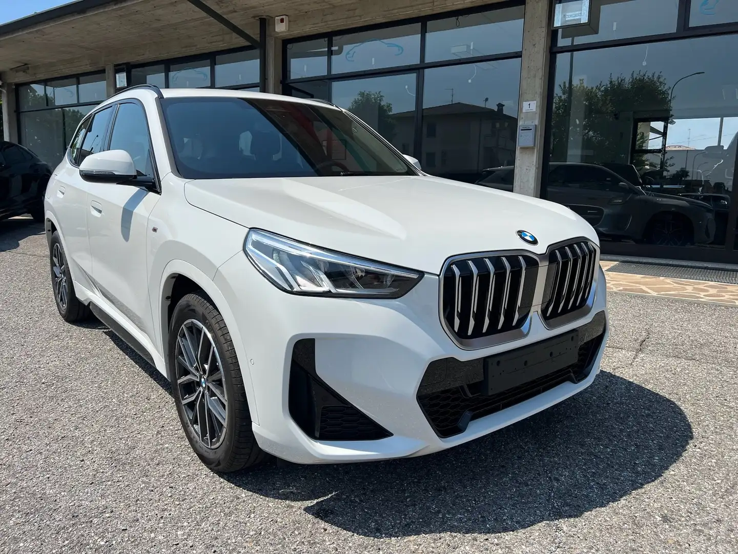 BMW X1 X1 sdrive18i MSport M sport auto - Navi telecamera Wit - 1