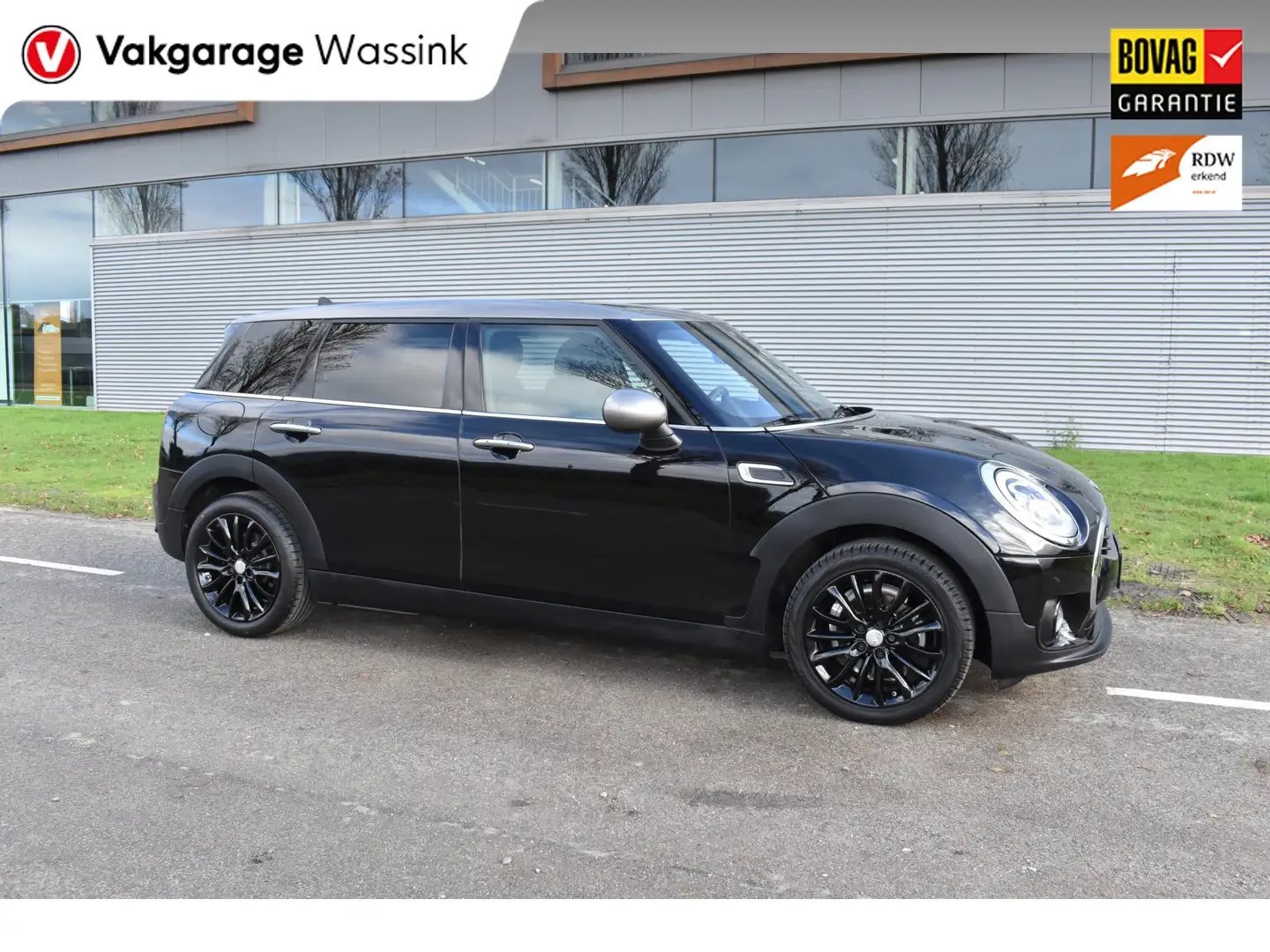 MINI Cooper Clubman 1.5 Pepper Automaat Navigatie Keyless-go Leer inte Noir - 1