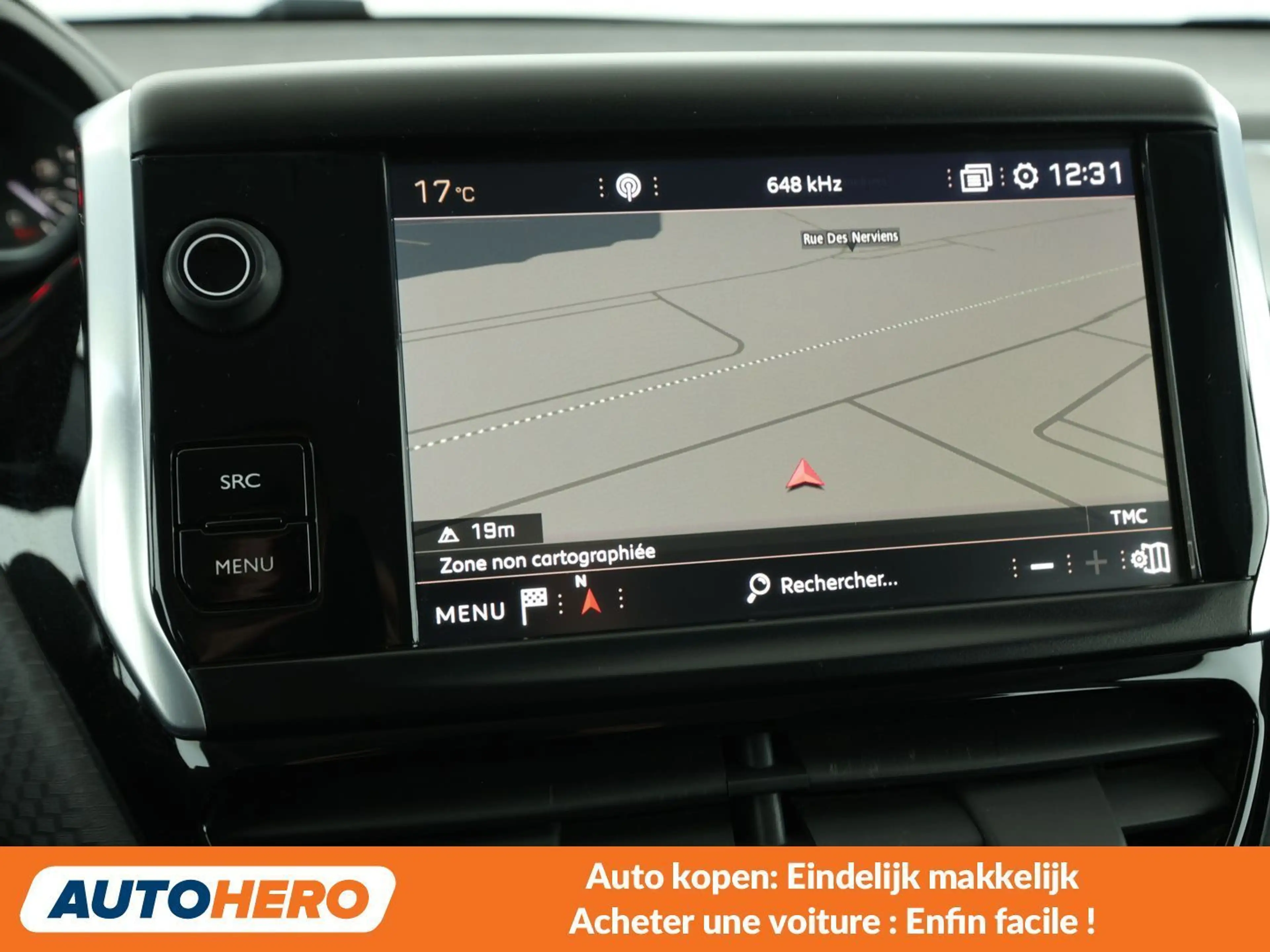 Peugeot 2008 1.2 PureTech Active — photo 9
