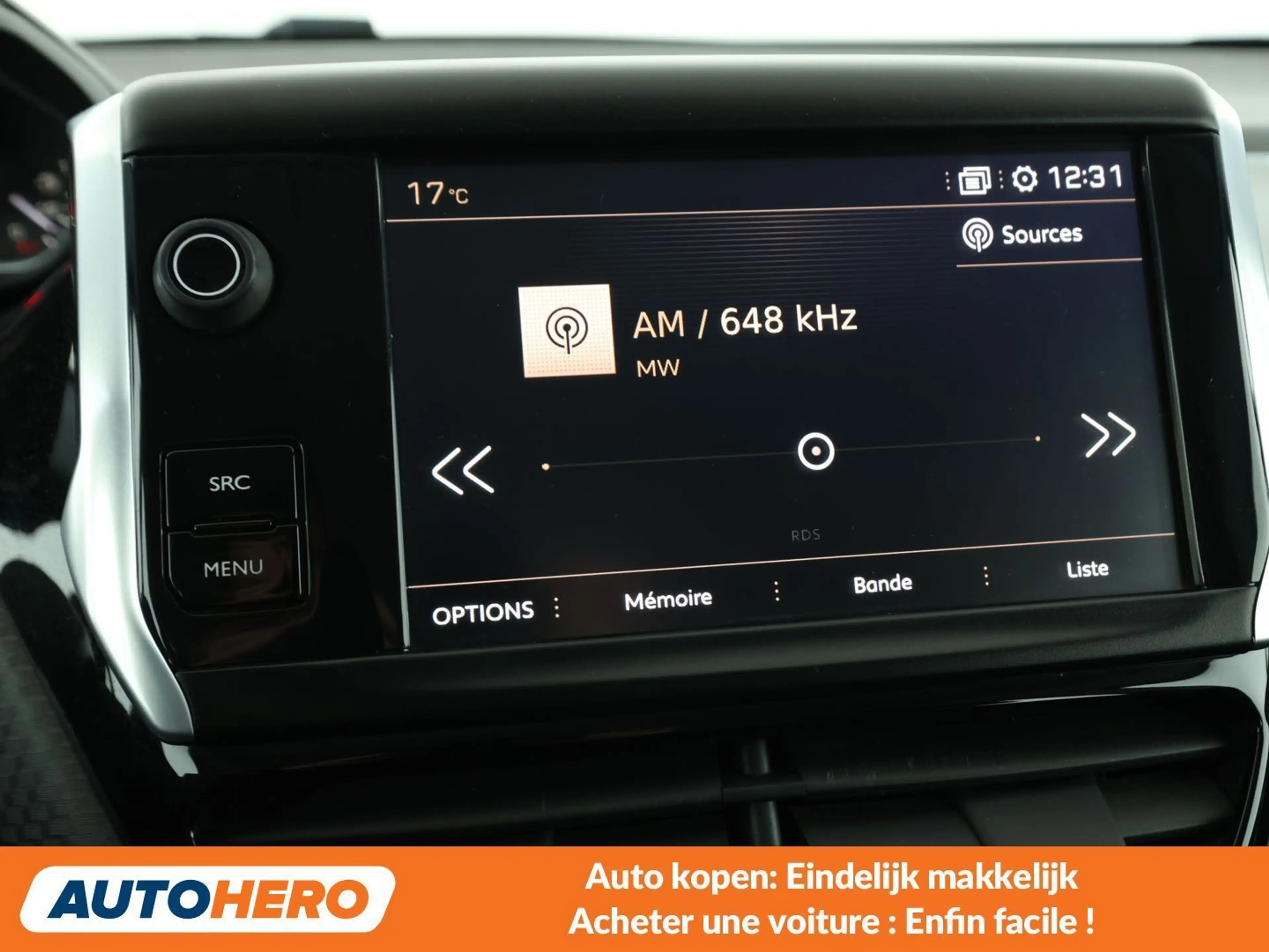 Peugeot 2008 1.2 PureTech Active — photo 10