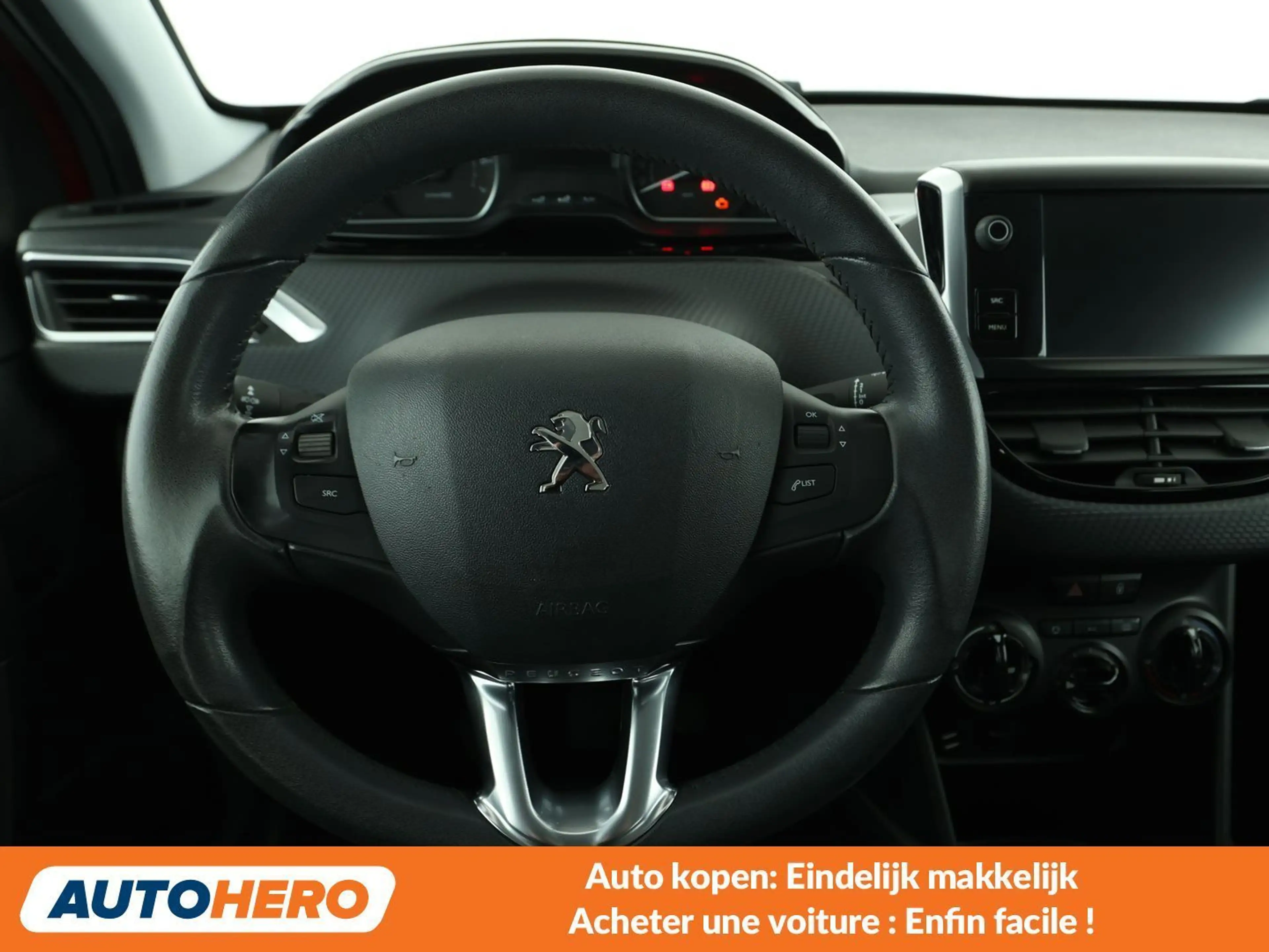 Peugeot 2008 1.2 PureTech Active — photo 5