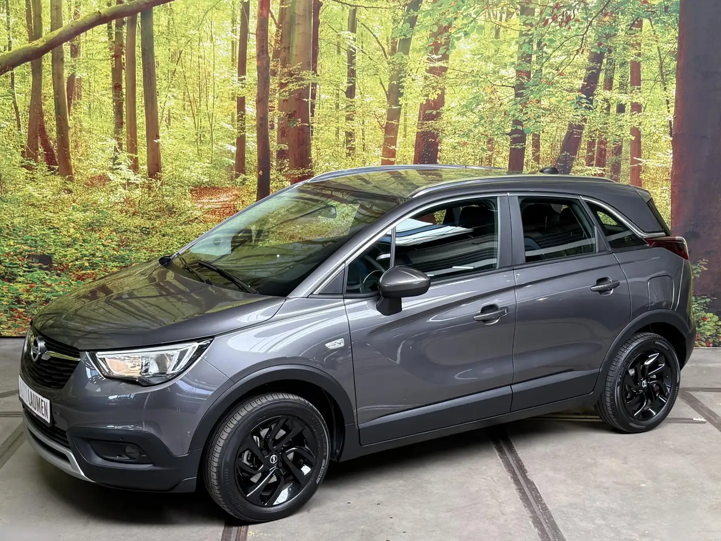Opel Crossland X 1.2 Turbo Innovation 130 PK Clima Navi Camera 16 I Grijs - 1