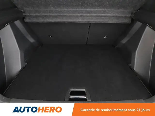 Peugeot 2008 view 19