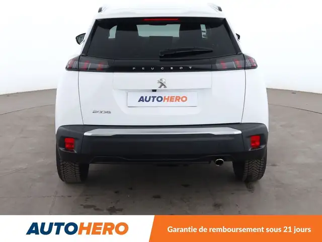 Peugeot 2008 view 5
