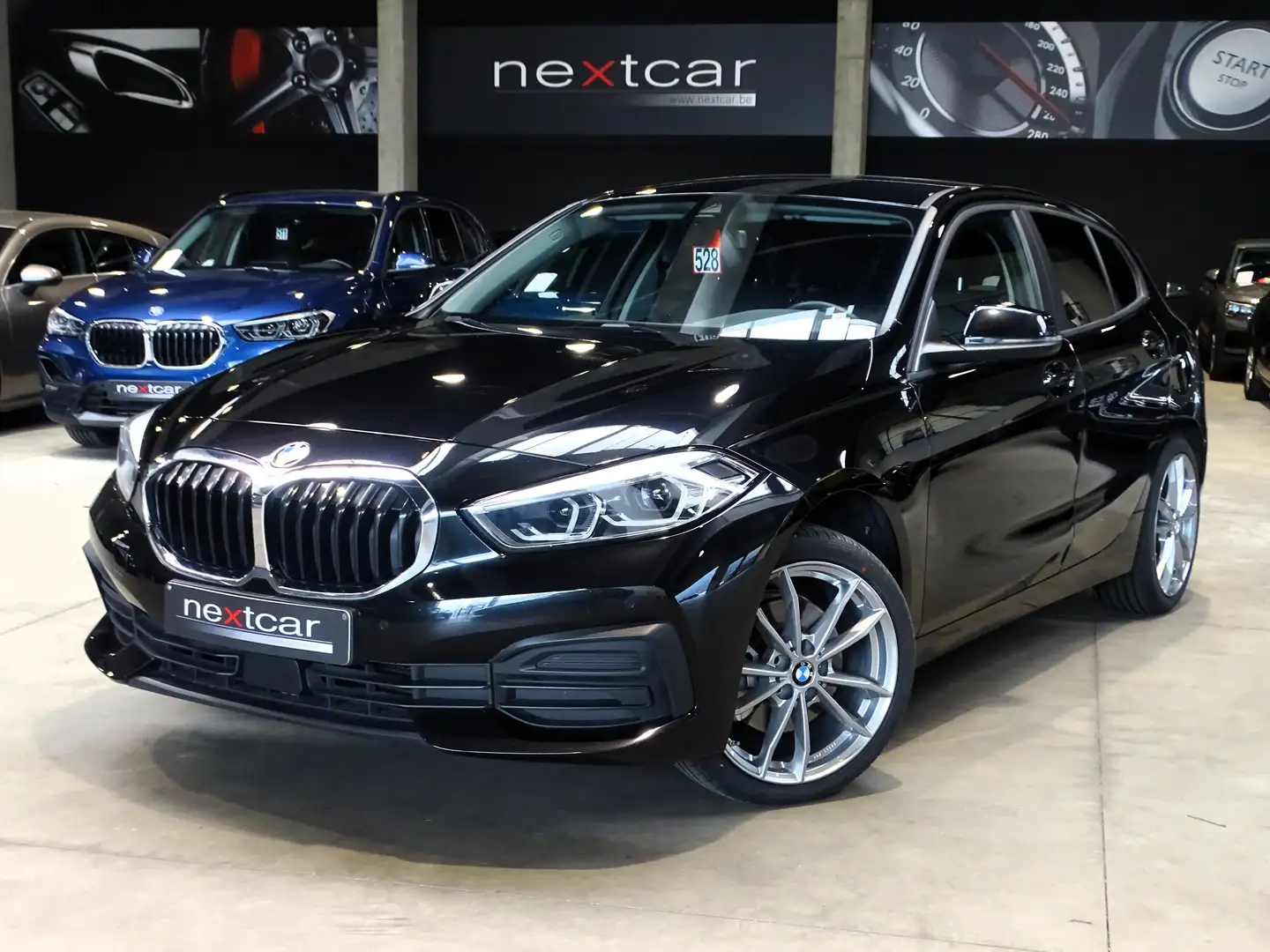 BMW 116 dA Hatch New *LED-NAVI PRO-CRUISE-PARKING-EURO6d* Schwarz - 1