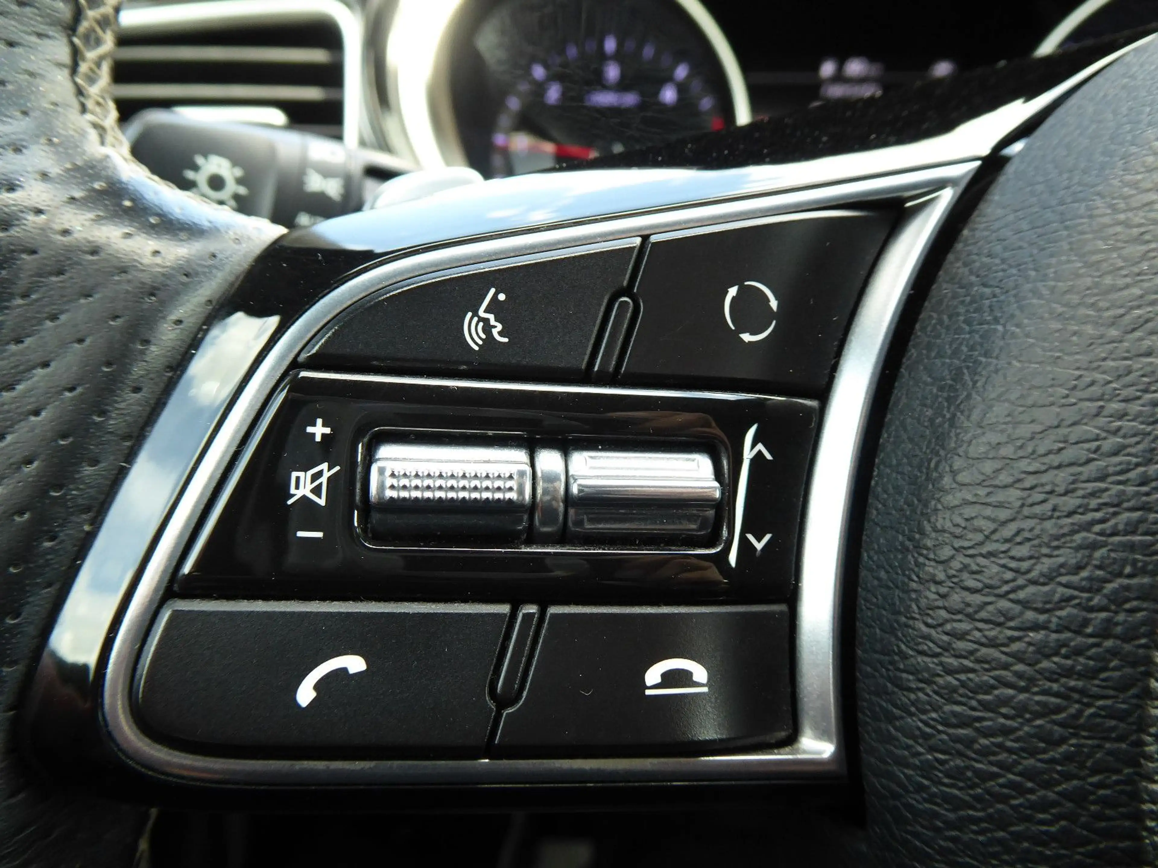 Kia ProCeed / pro_cee'd GT-Line/NAVI/LEDER/ALCAN/PANO/Automatik/JBL/UVM. — photo 20