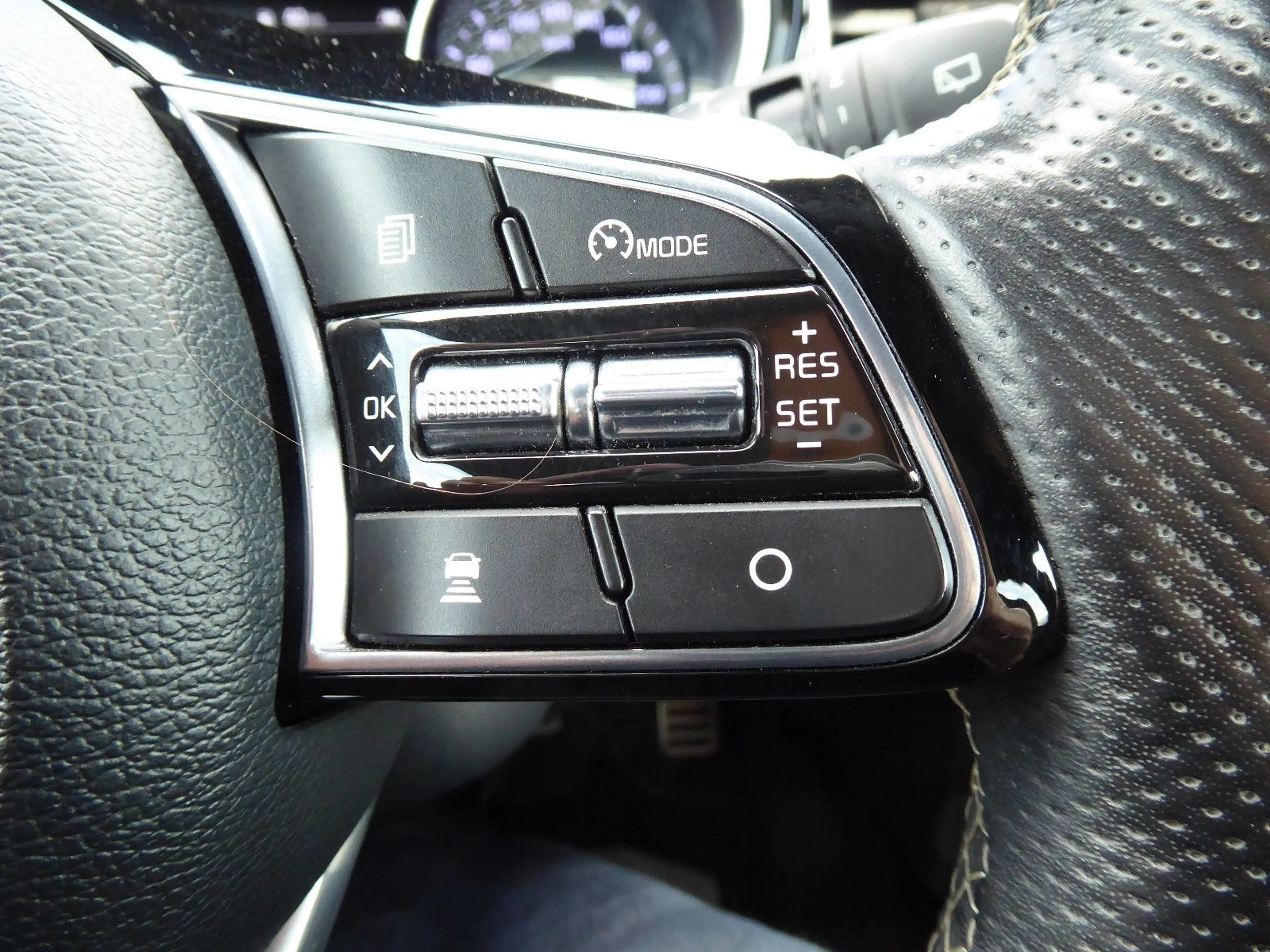 Kia ProCeed / pro_cee'd GT-Line/NAVI/LEDER/ALCAN/PANO/Automatik/JBL/UVM. — photo 21
